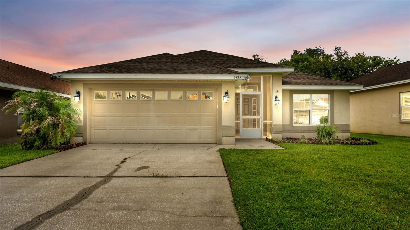 6838 SHIMMERING DR