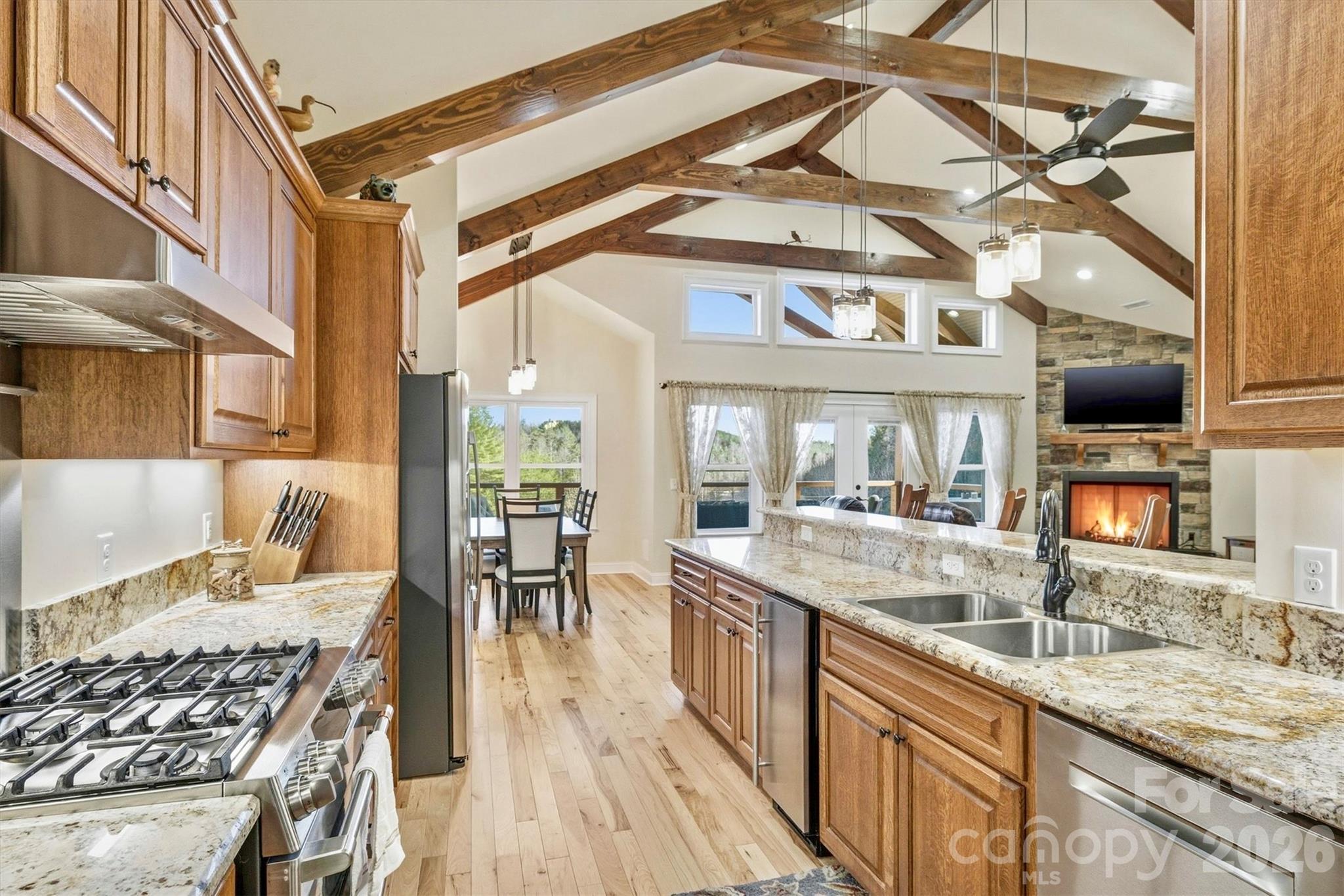 Single Family Residence at 1510 Royal Lane, Lenoir, photo 12 of 48