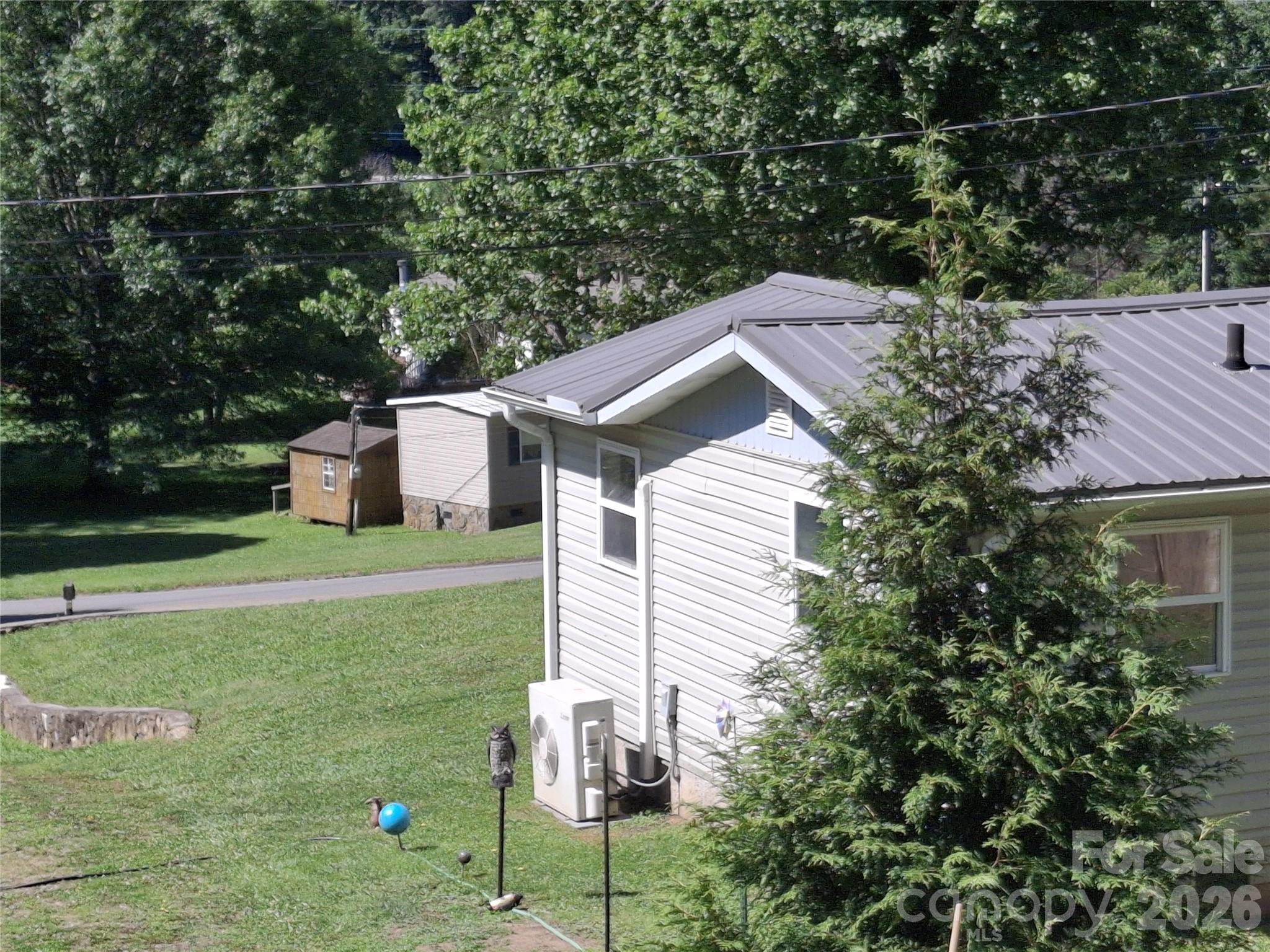 Side - 2795 Old Henson Cove Road, Canton