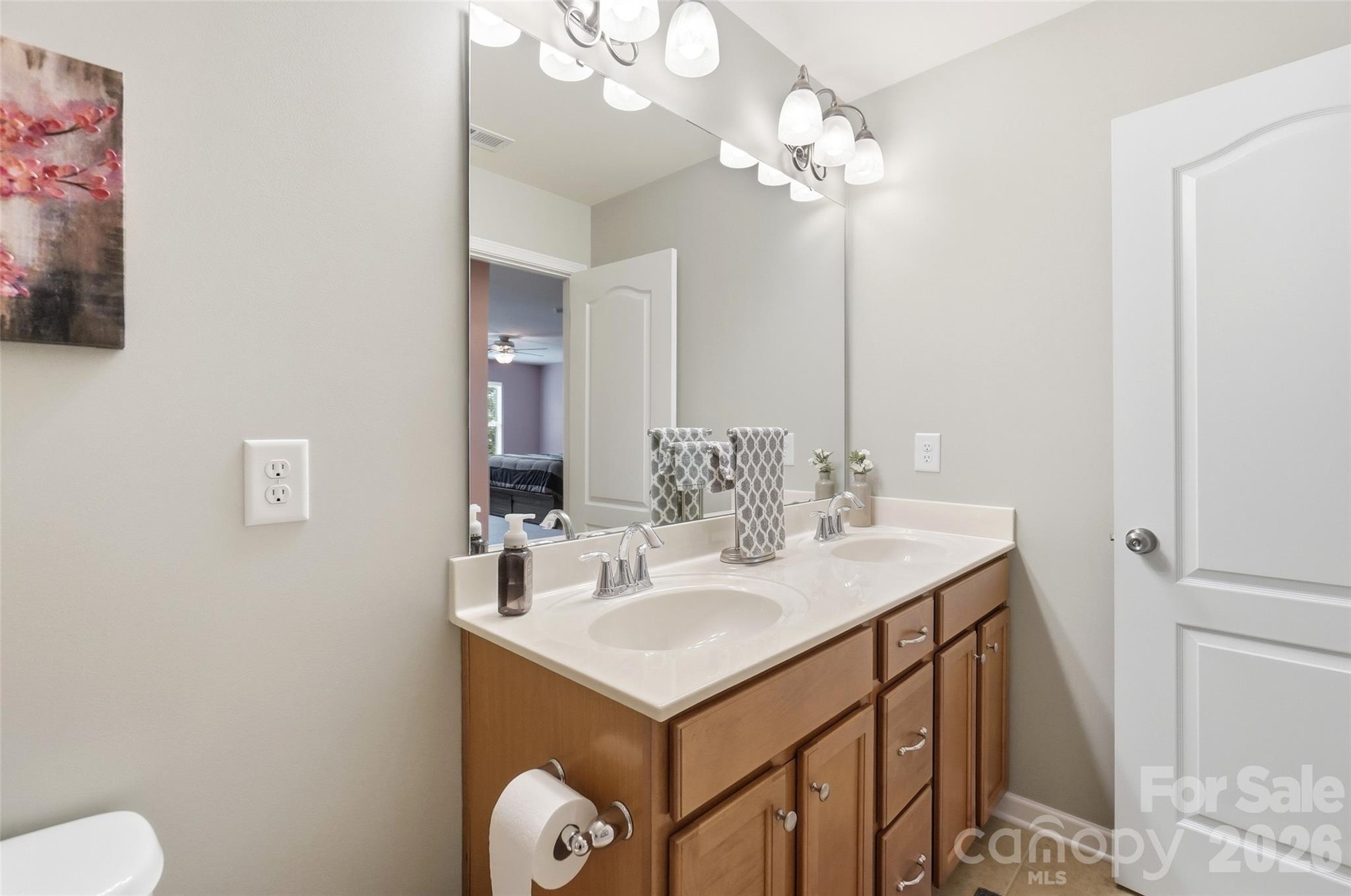 Single Family Residence at 3715 Franklin Meadows Drive, Matthews, photo 14 of 22