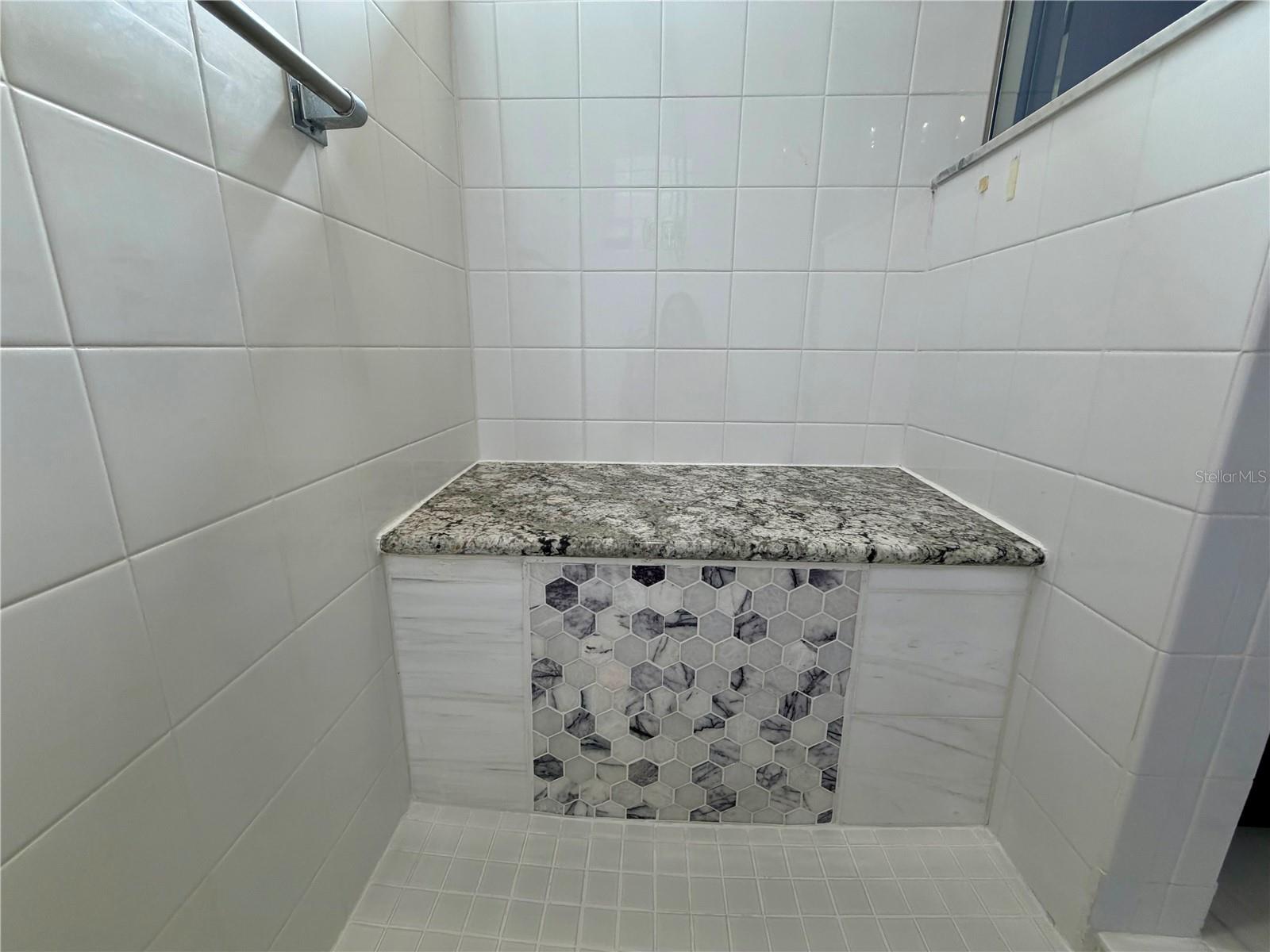 shower seat - 11709 SPINDRIFT LOOP, HUDSON