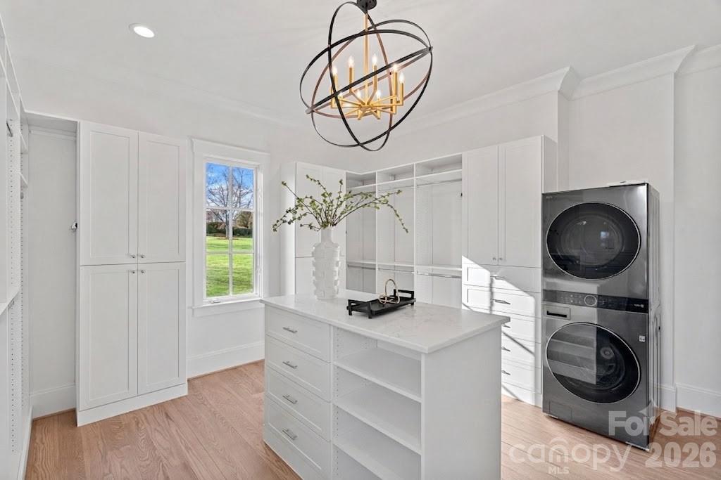 Single Family Residence at 101 S Longfellow Lane, Mooresville, photo 24 of 48
