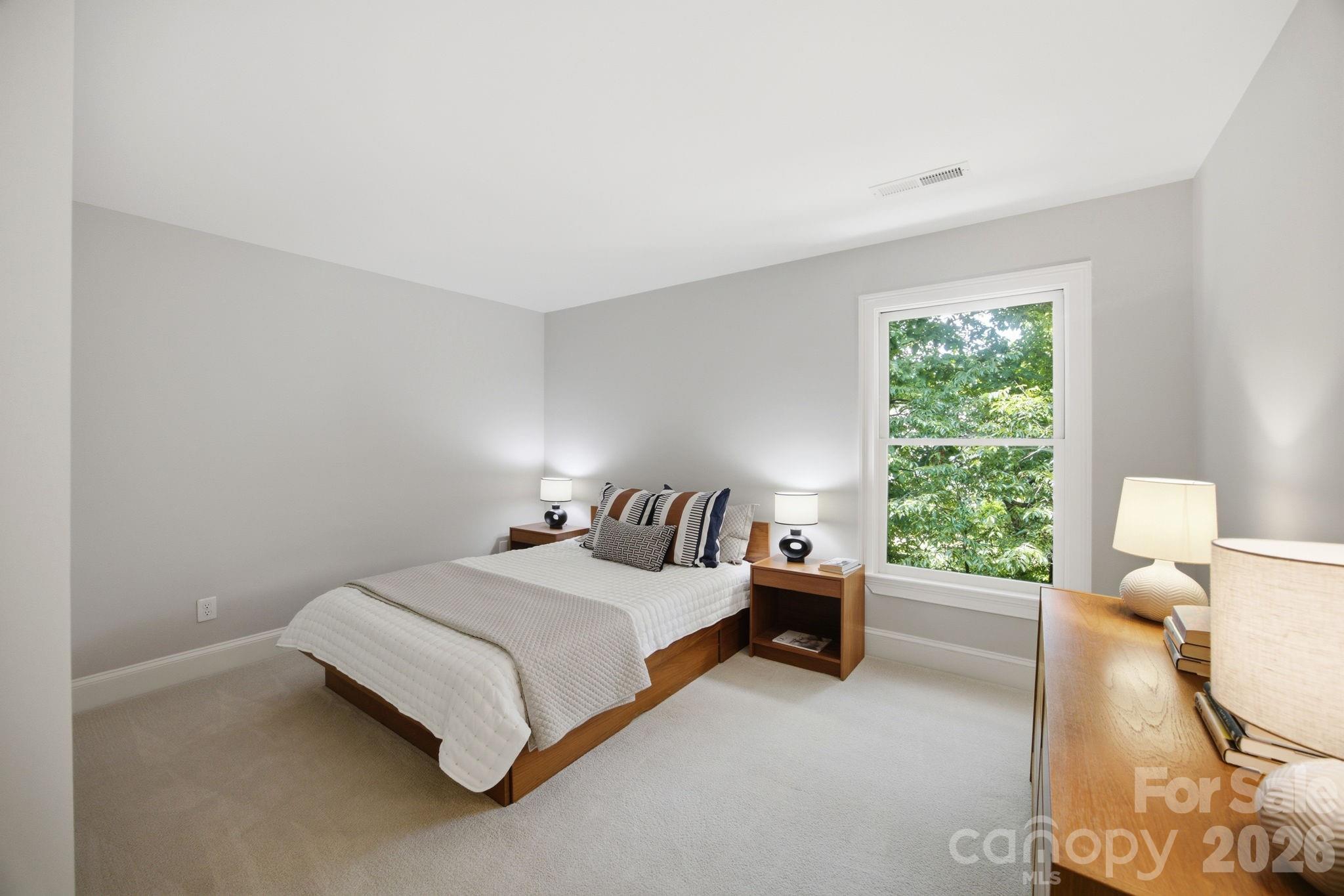 Single Family Residence at 20011 Chapel Point Lane, Cornelius, photo 22 of 39