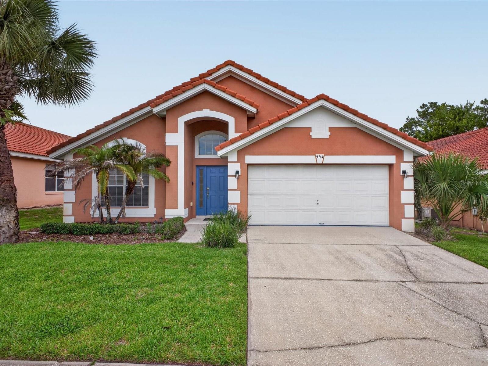 554 PALOMA DR