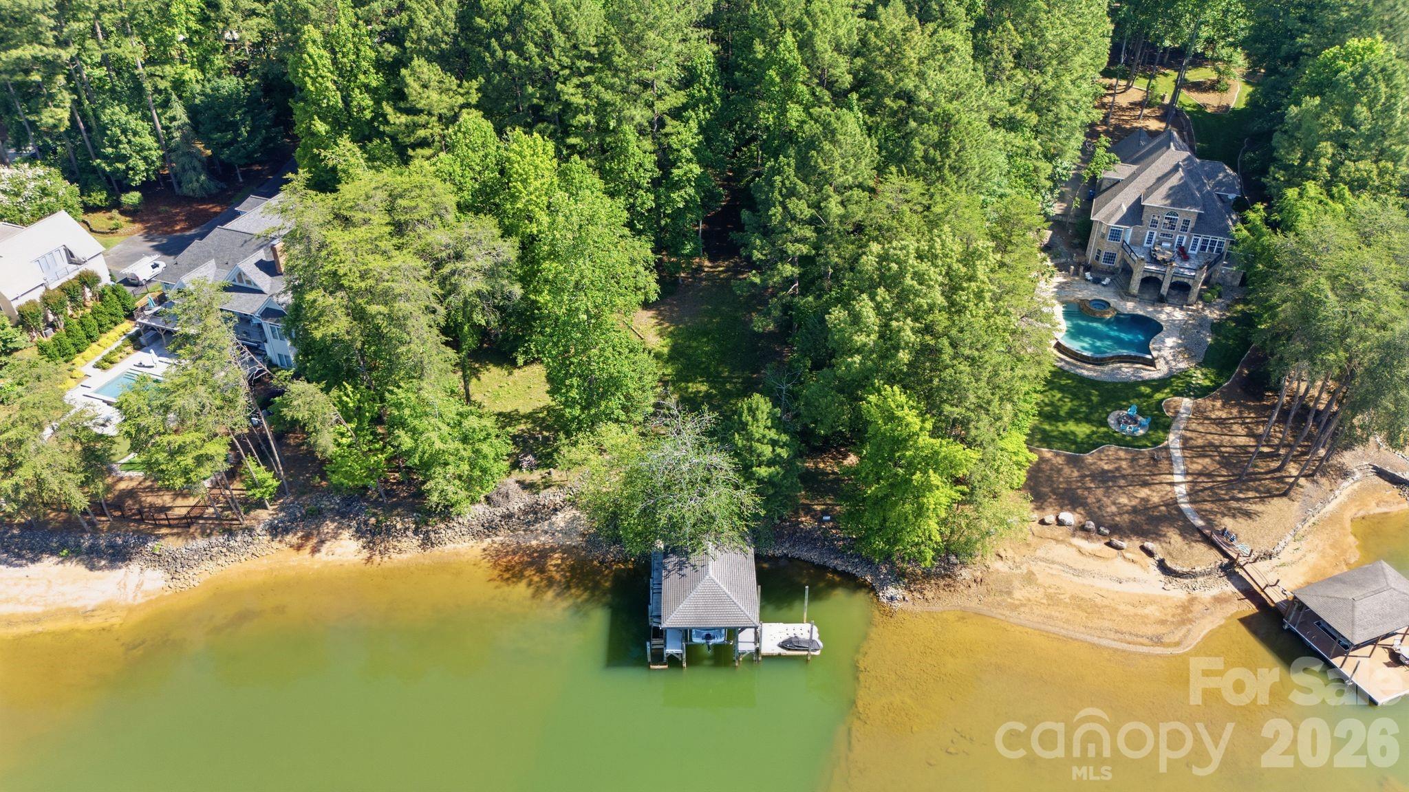 Year round deepwater. - 161 Eagle Chase Lane, Troutman