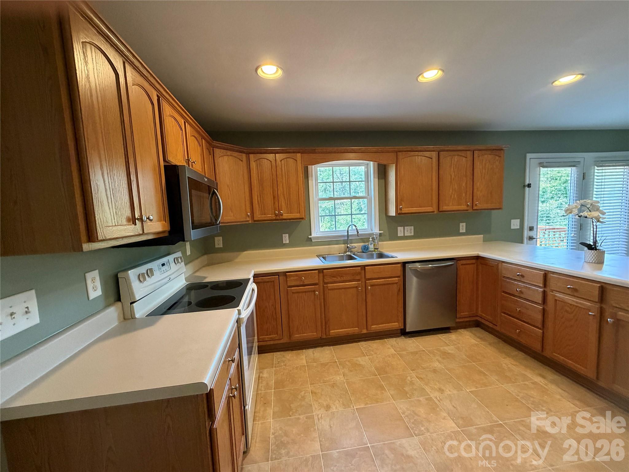 Single Family Residence at 236 Basin Trail, Rutherfordton, photo 13 of 47