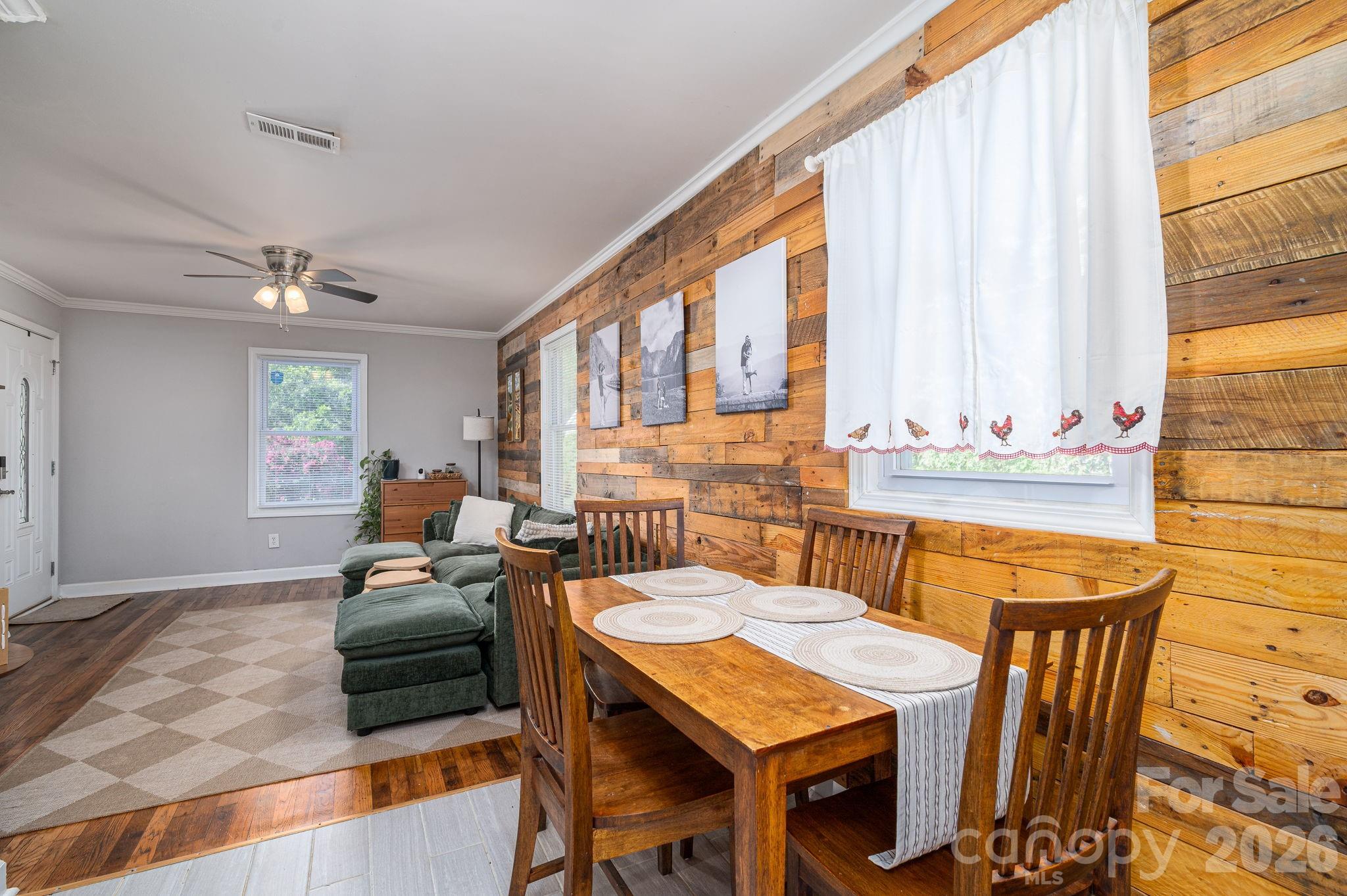 Single Family Residence at 206 Cedar Street, Belmont, photo 10 of 34