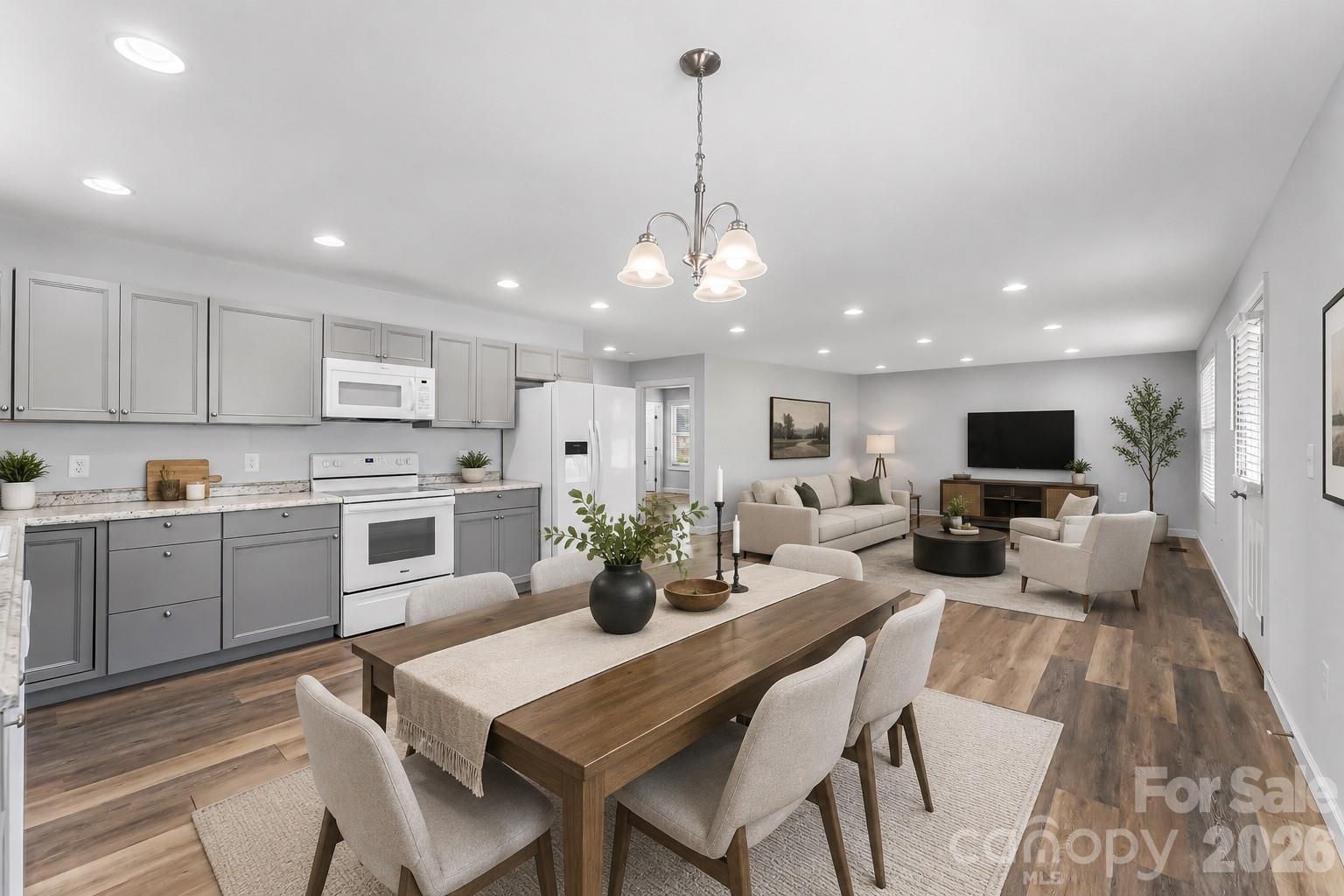 Virtual Staging - 112 Elm Street, Morganton