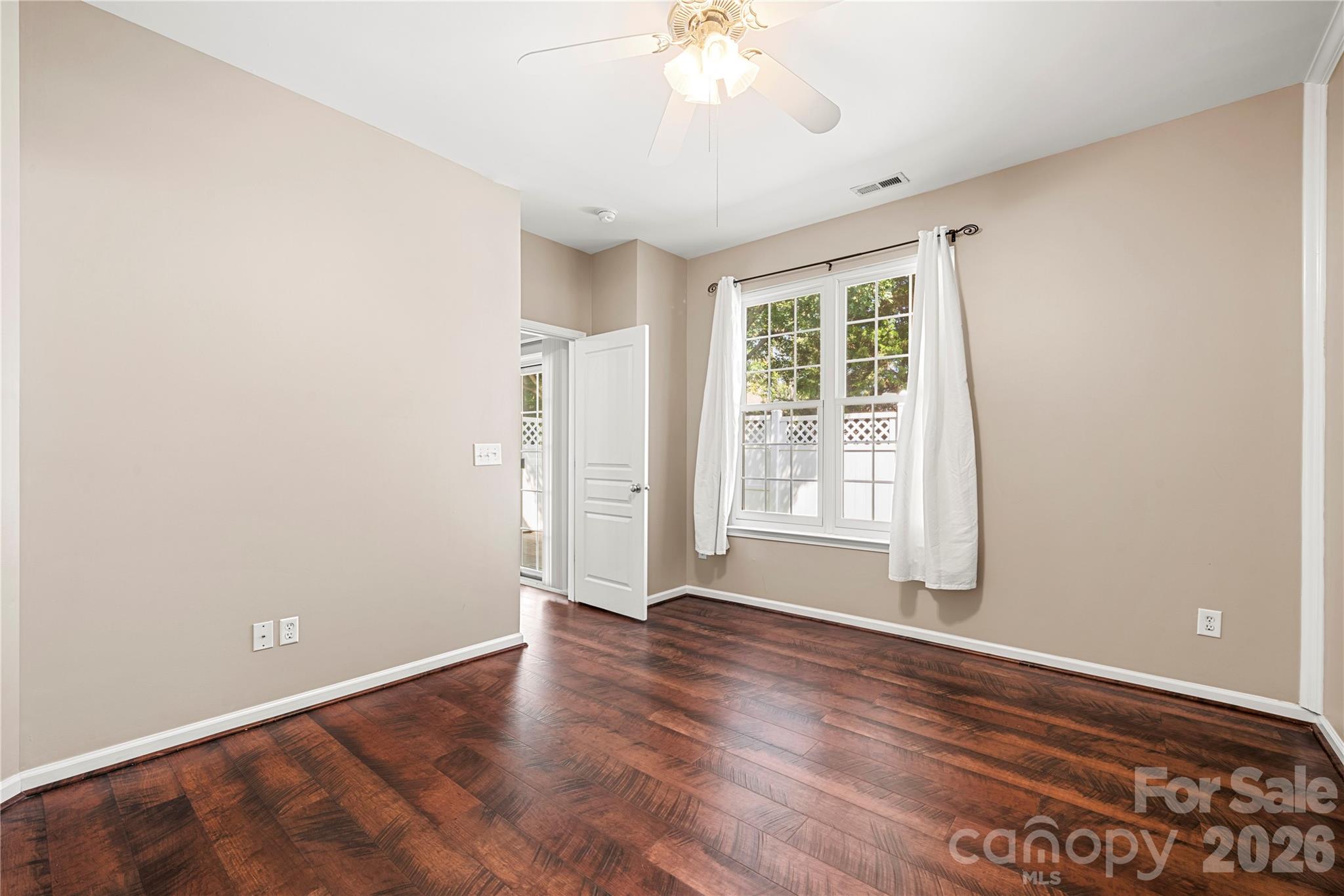 Townhouse at 207 Dawn Mist Lane, Fort Mill, photo 20 of 38