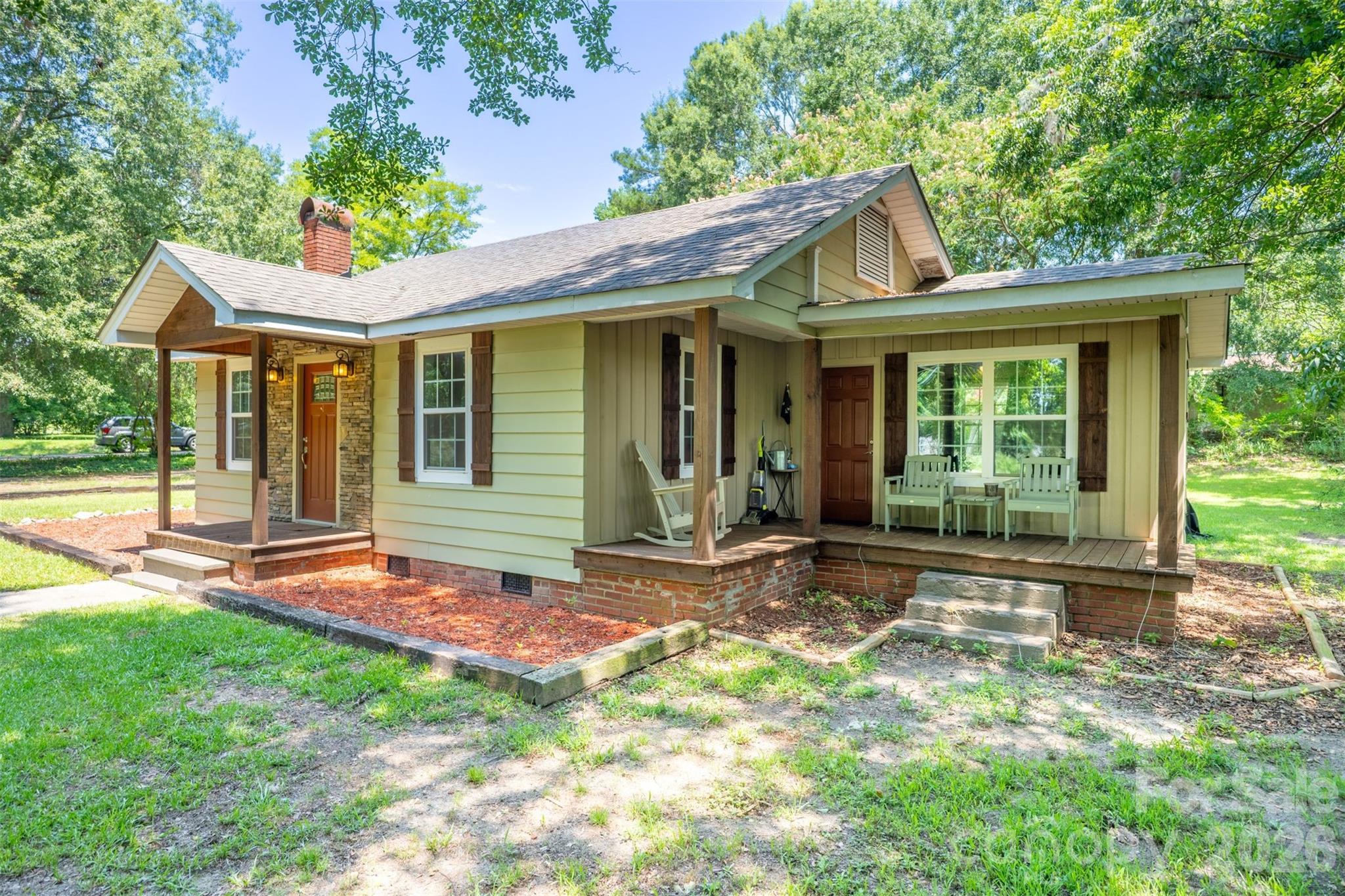 Welcome Home! - 7193 Kershaw Camden Highway, Kershaw