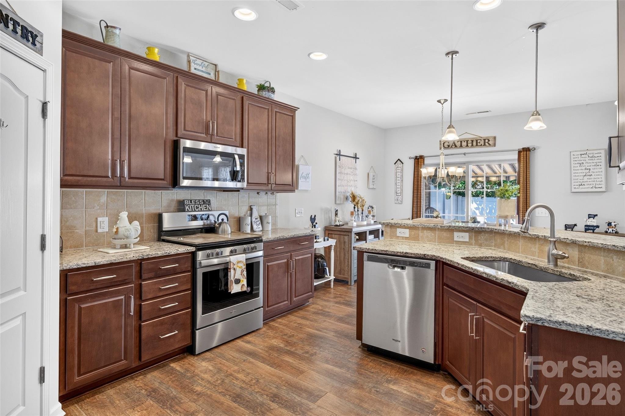 Townhouse at 6007 Cadence Lane, Fort Mill, photo 11 of 39