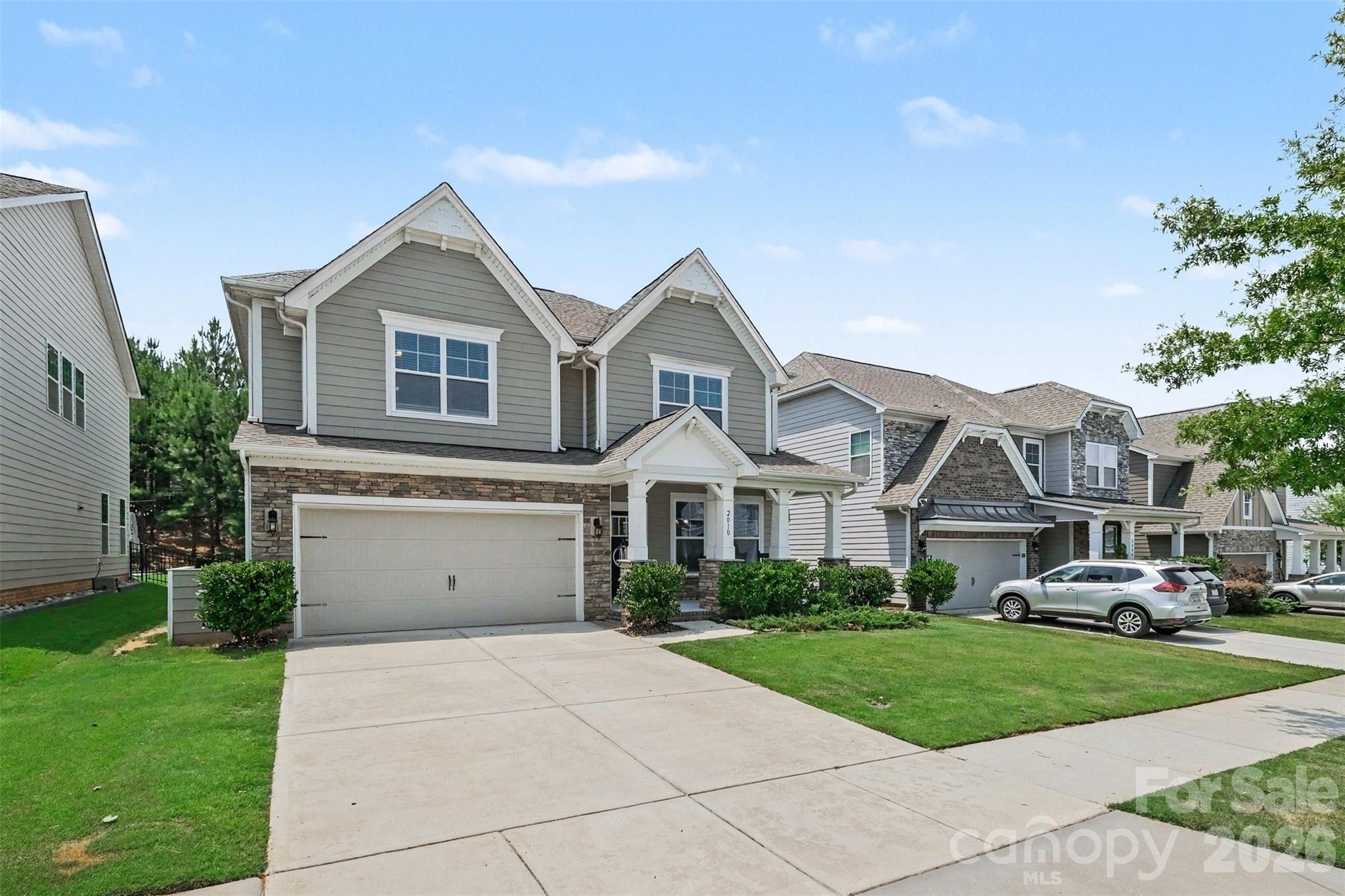 Single Family Residence at 2010 Burton Point Court, Waxhaw, photo 5 of 65