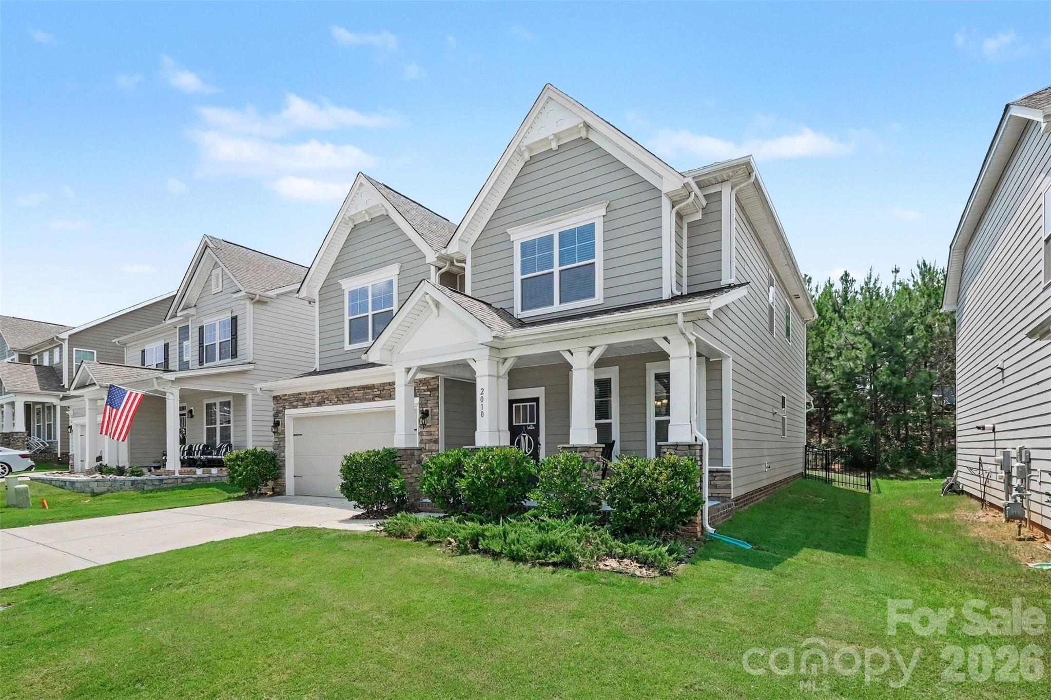 Single Family Residence at 2010 Burton Point Court, Waxhaw, photo 7 of 65