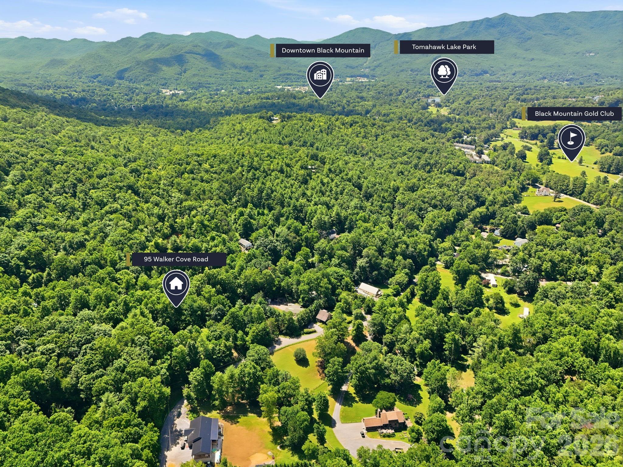 Near Black Mountain amenities like the Golf Course, Lake Tomahawk, and downtown! - 95 Walker Cove Road, Black Mountain