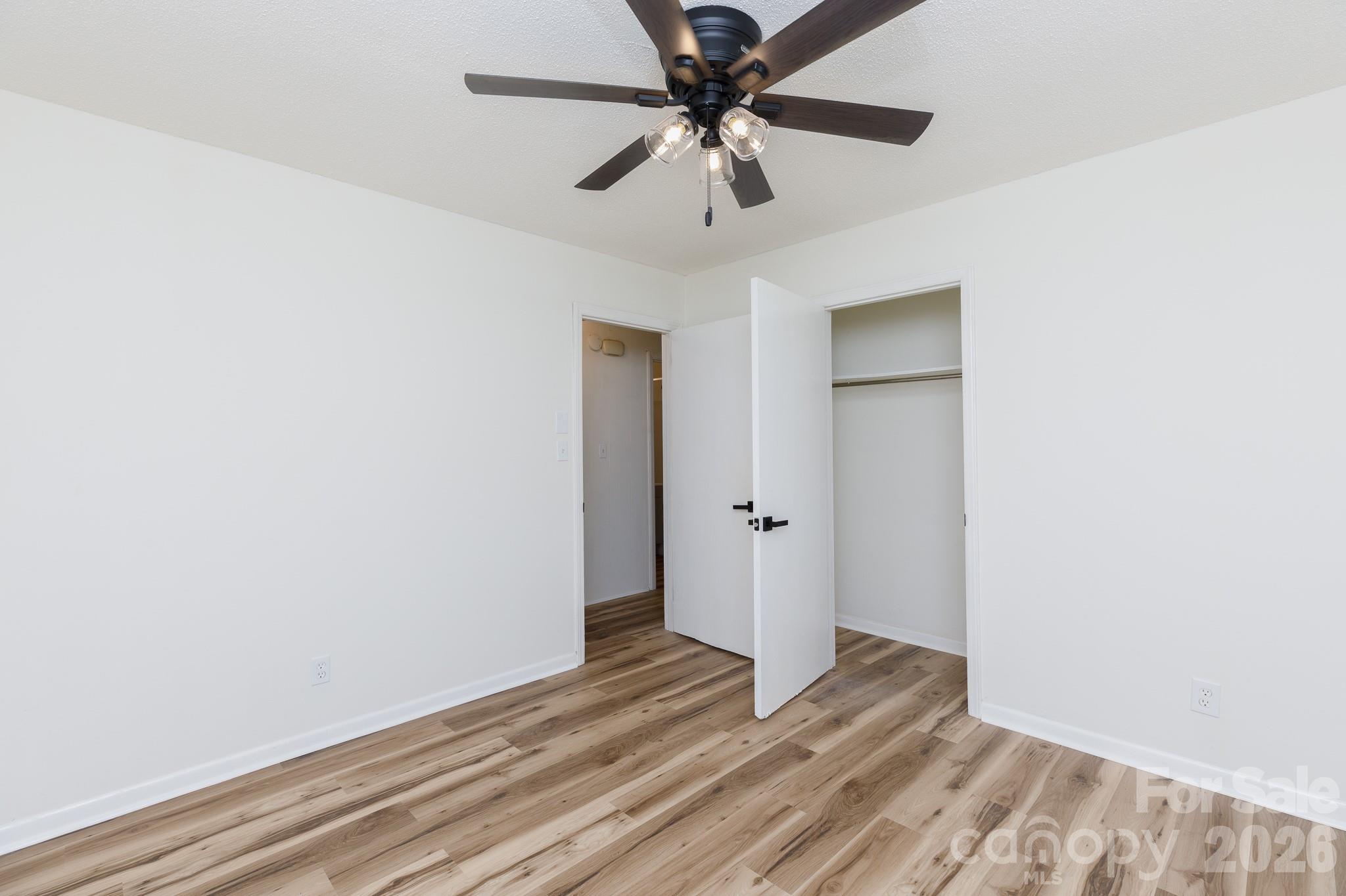 Single Family Residence at 3270 Bridges Drive, Rock Hill, photo 12 of 35