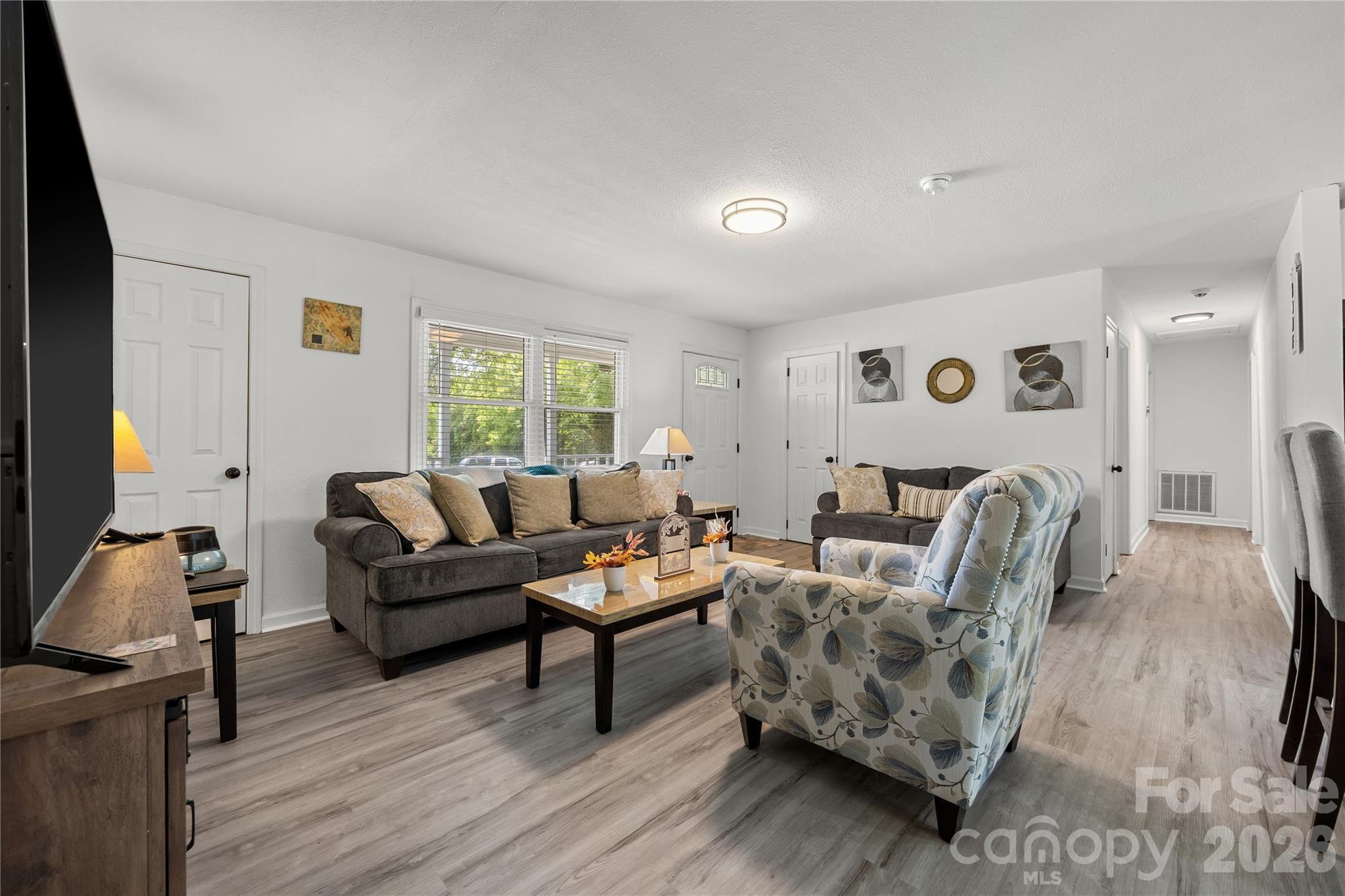 Single Family Residence at 1345 Old Salisbury Road, Statesville, photo 4 of 26