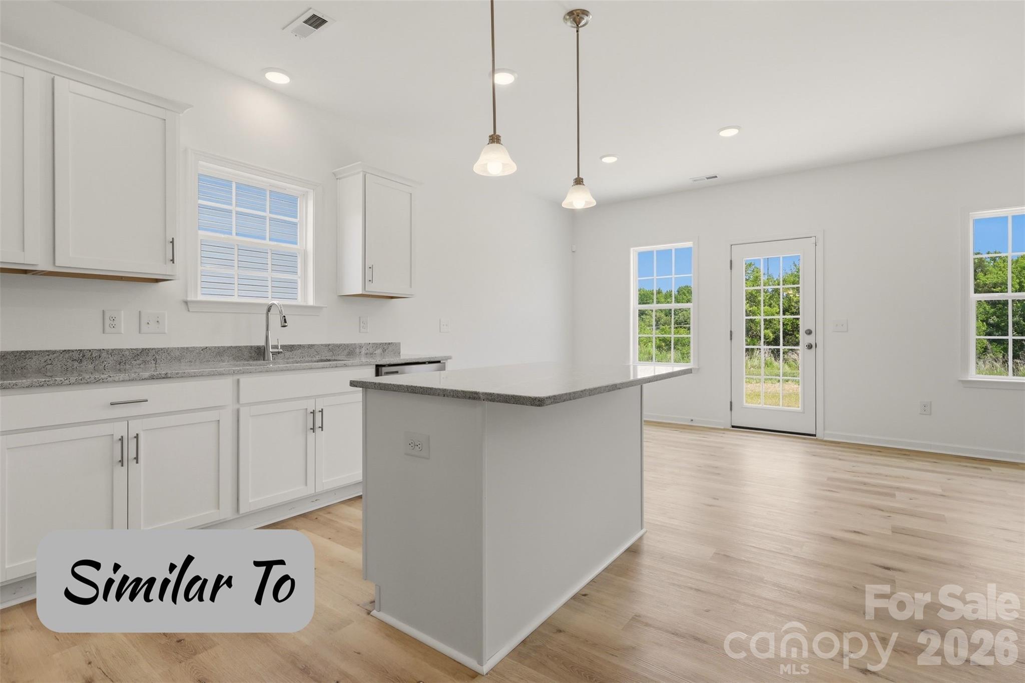 Single Family Residence at 119 Middleton Drive, Lexington, photo 6 of 11