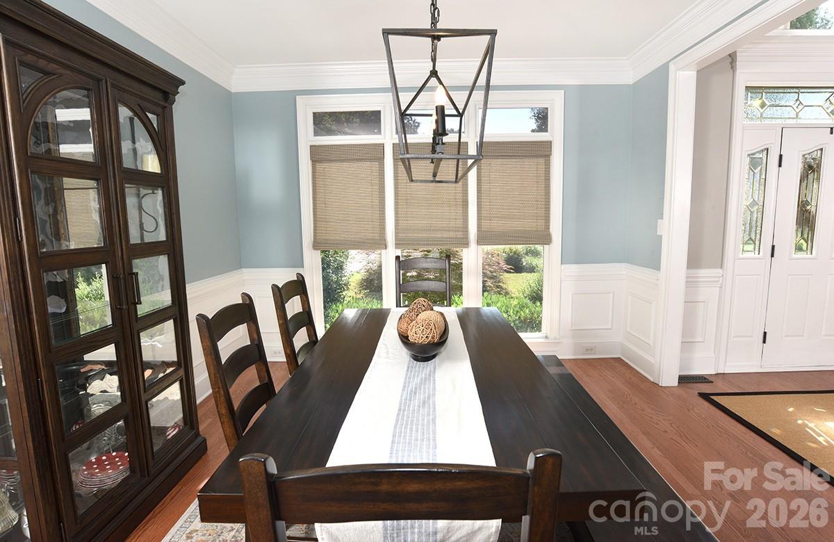 Single Family Residence at 18719 Cannon Crossing Way, Davidson, photo 10 of 43