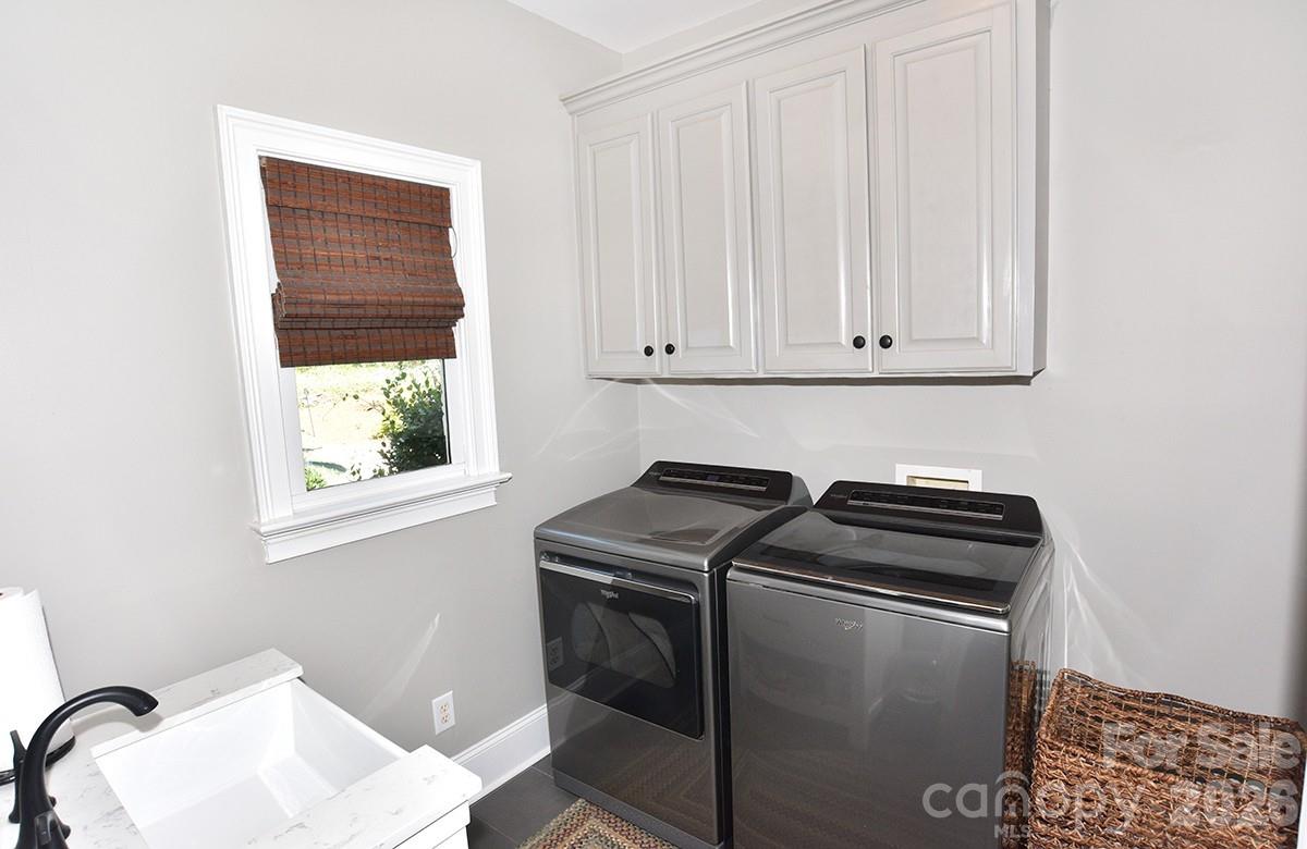 Single Family Residence at 18719 Cannon Crossing Way, Davidson, photo 17 of 43