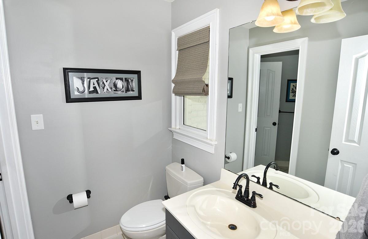 Single Family Residence at 18719 Cannon Crossing Way, Davidson, photo 26 of 43