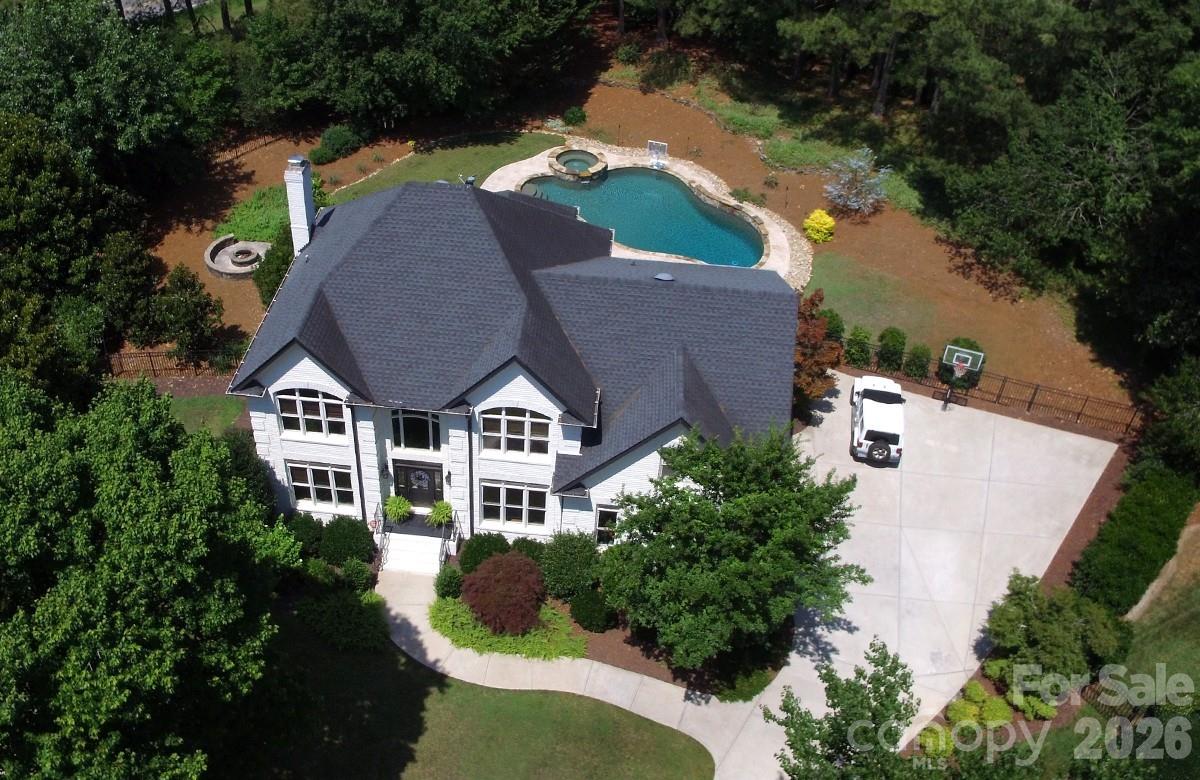 Single Family Residence at 18719 Cannon Crossing Way, Davidson, photo 39 of 43