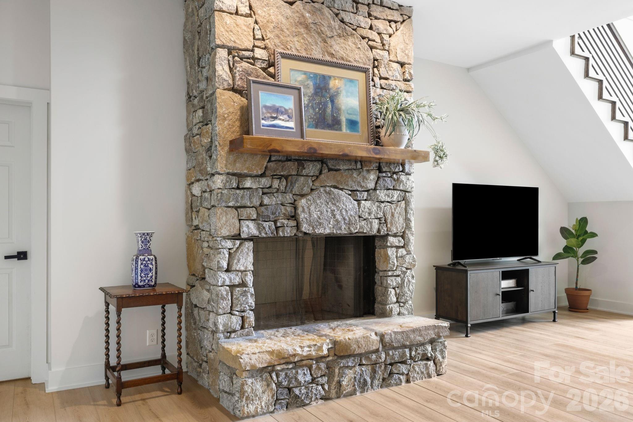 Wood-burning fireplace - 114 Cane Creek Ranch Drive, Fletcher