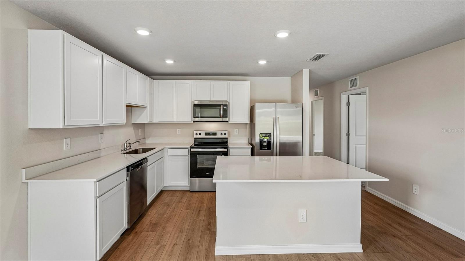 Single Family Residence at 13129 OLD CANOE WAY, PARRISH, photo 5 of 28