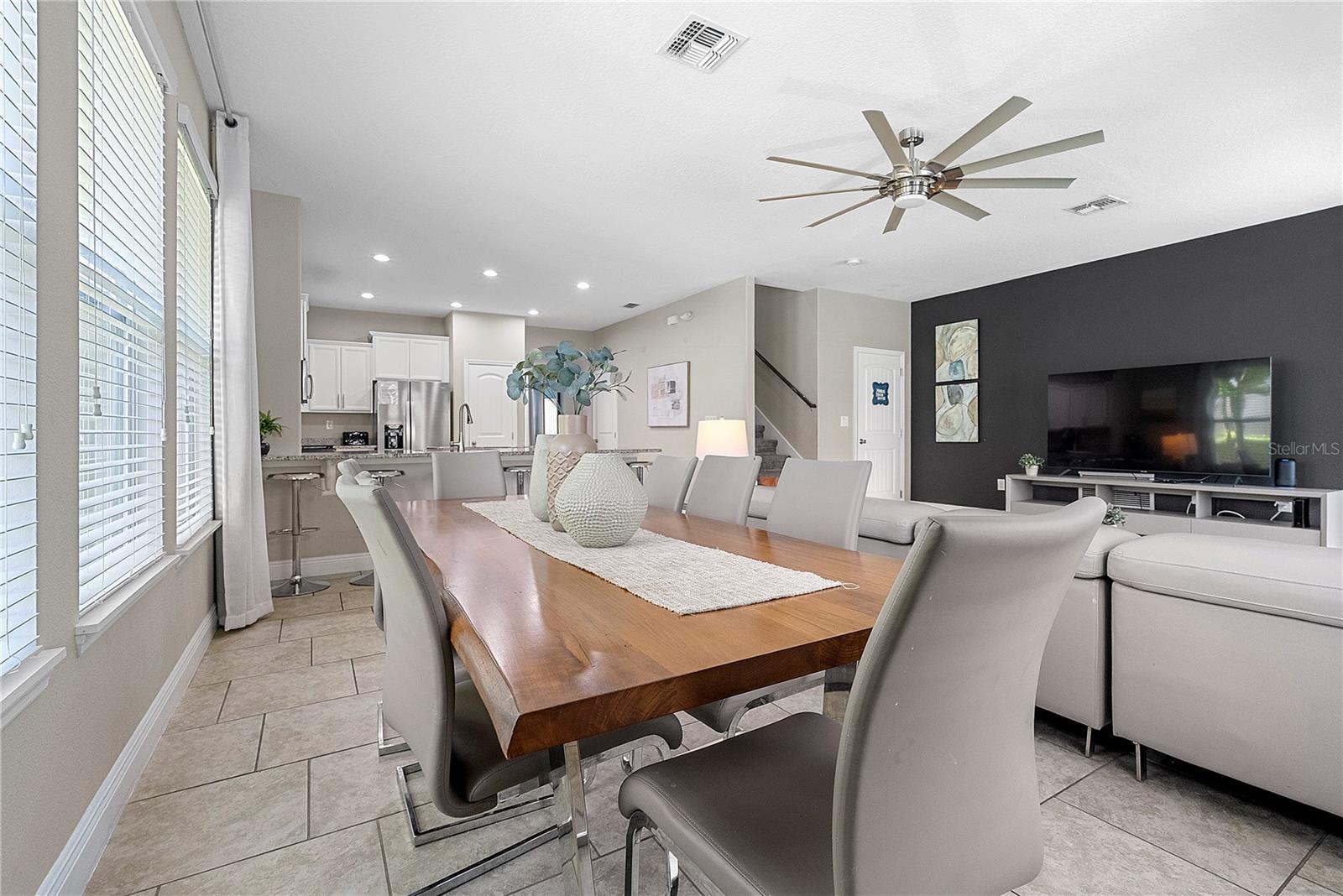 Dining Area - 4200 OAKTREE DR, DAVENPORT