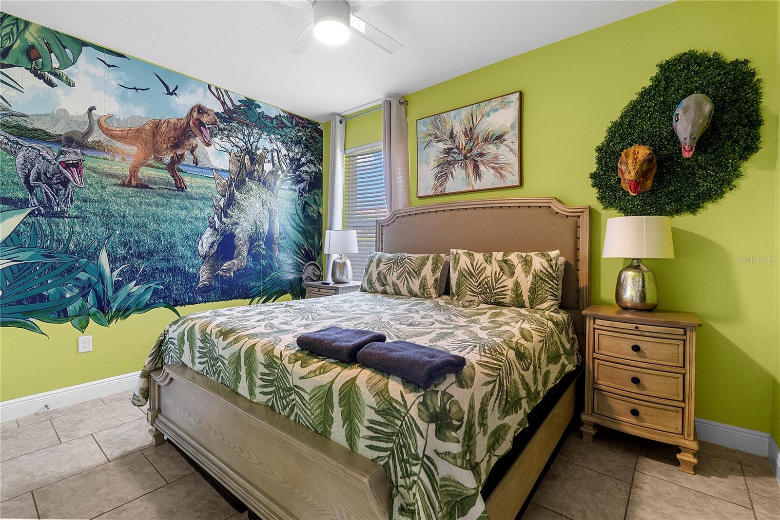 First Floor Bed - 4200 OAKTREE DR, DAVENPORT