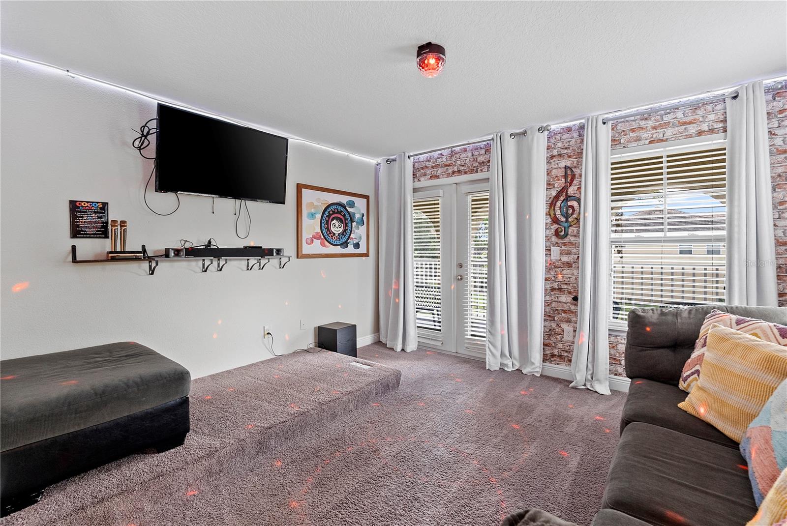 Bonus Room with Game Area & Karaoke Stage - 4200 OAKTREE DR, DAVENPORT