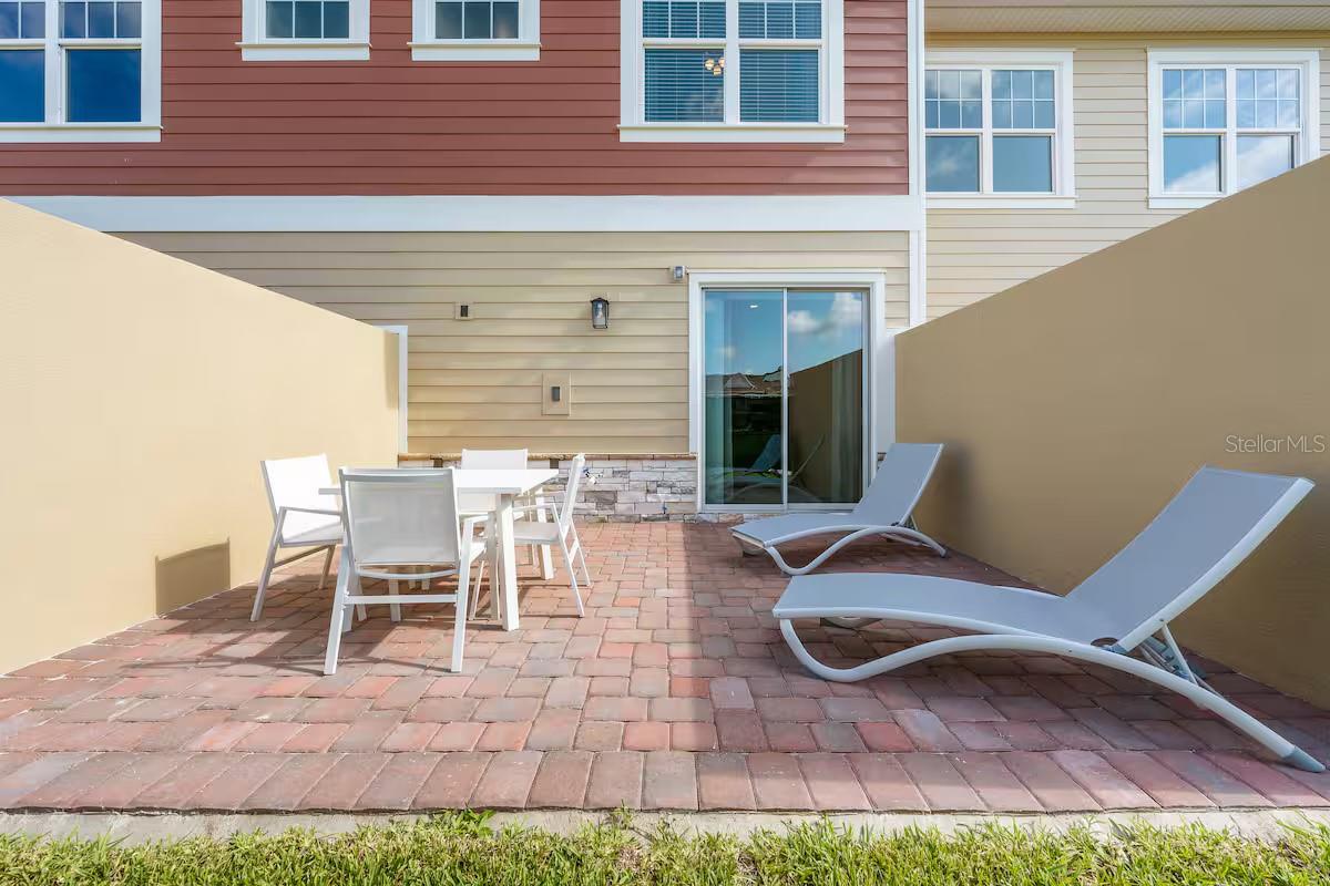 Townhouse at 7568 SUNFLOWER CIR, KISSIMMEE, photo 30 of 39