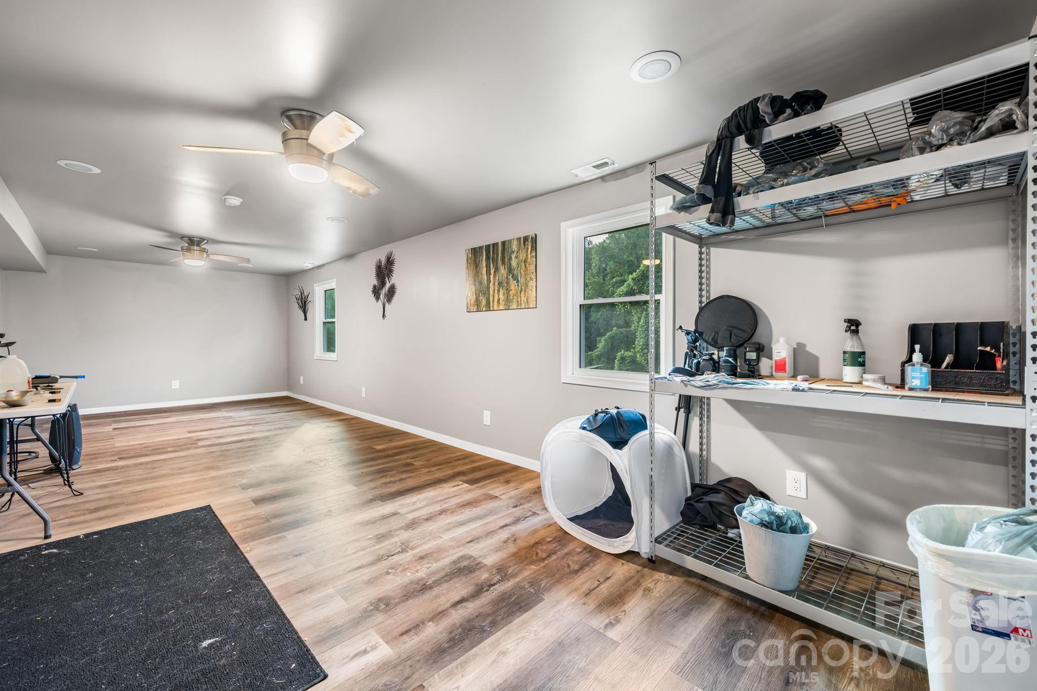 Single Family Residence at 422 Arlington Circle NW, Lenoir, photo 16 of 23