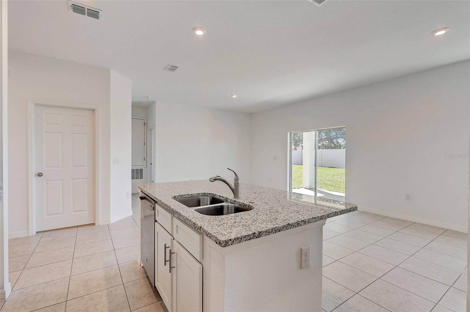 Single Family Residence at 1702 FLAG ST, HAINES CITY, photo 7 of 37