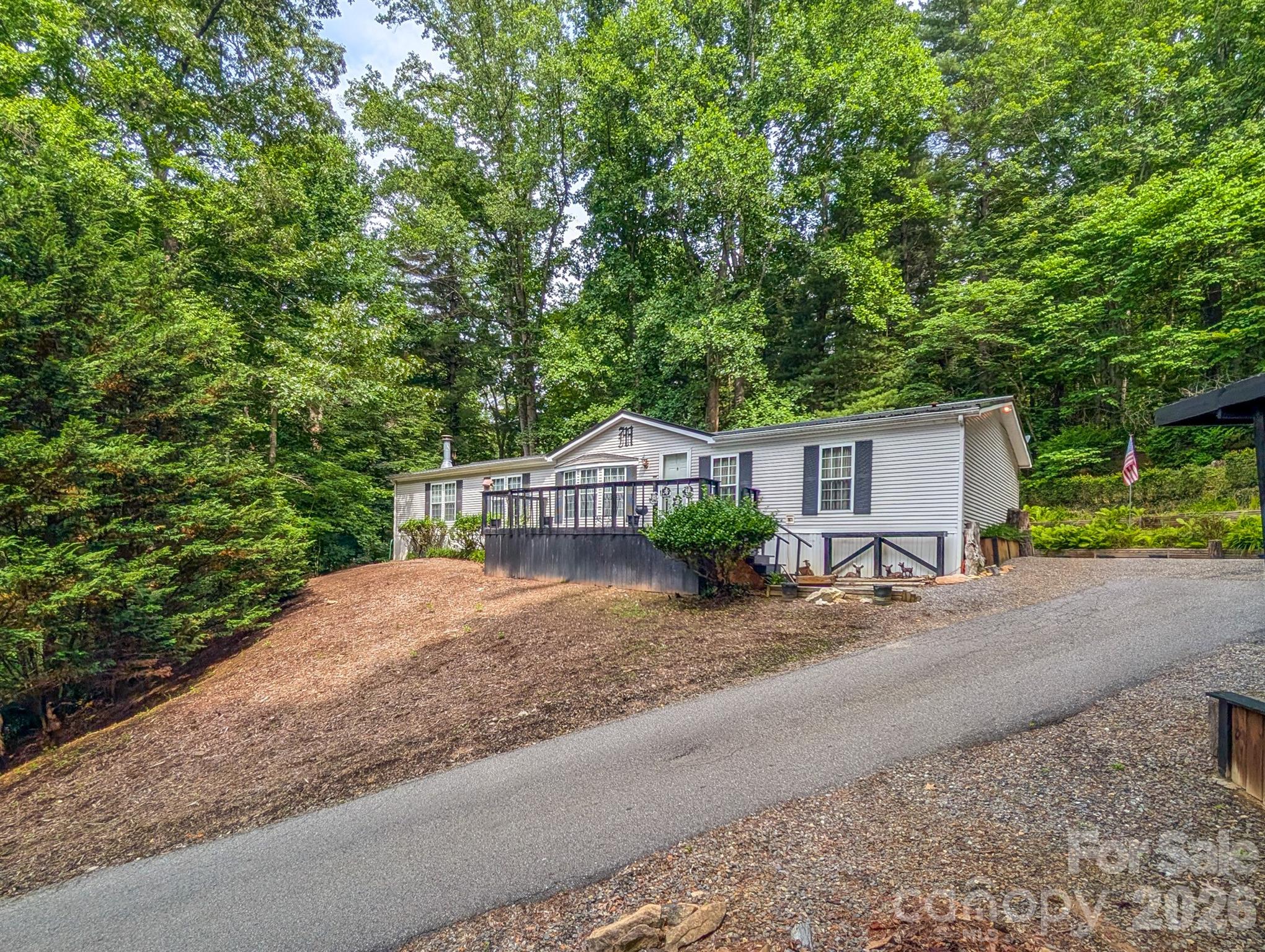 1372 Lickskillet Road