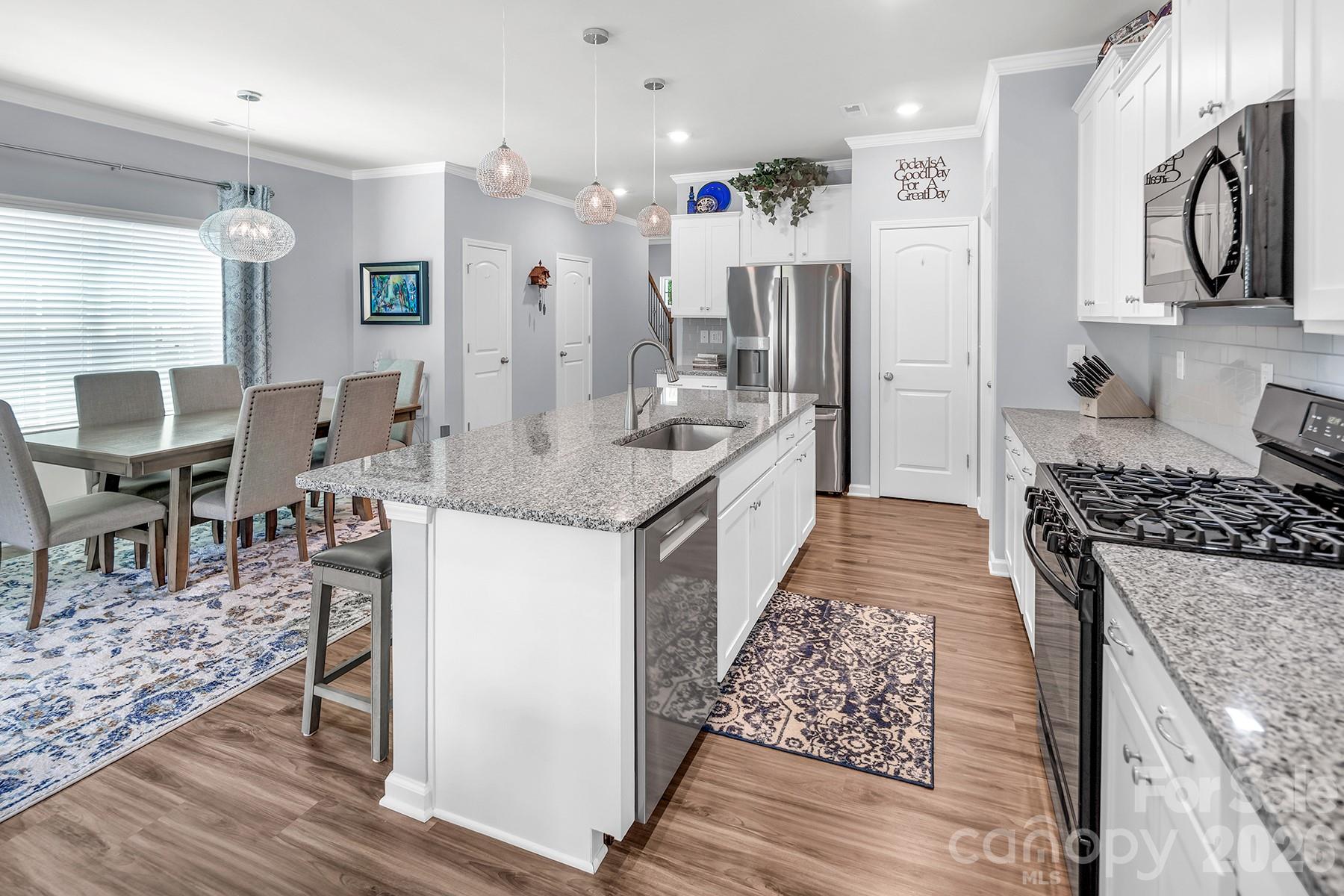 Single Family Residence at 3591 Cerelia Lane, Denver, photo 10 of 39