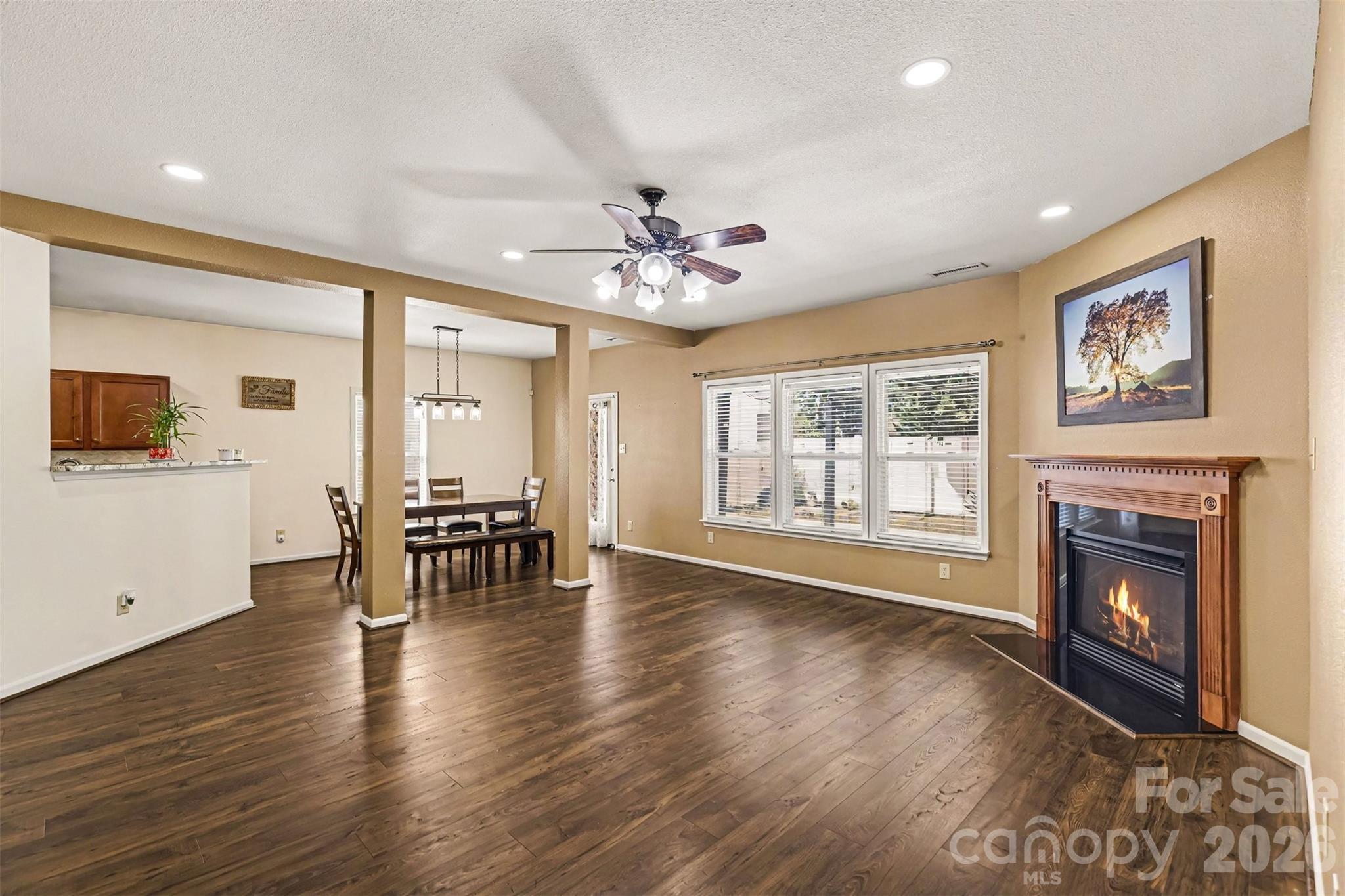 Single Family Residence at 6058 Laurent Avenue, Fort Mill, photo 12 of 41