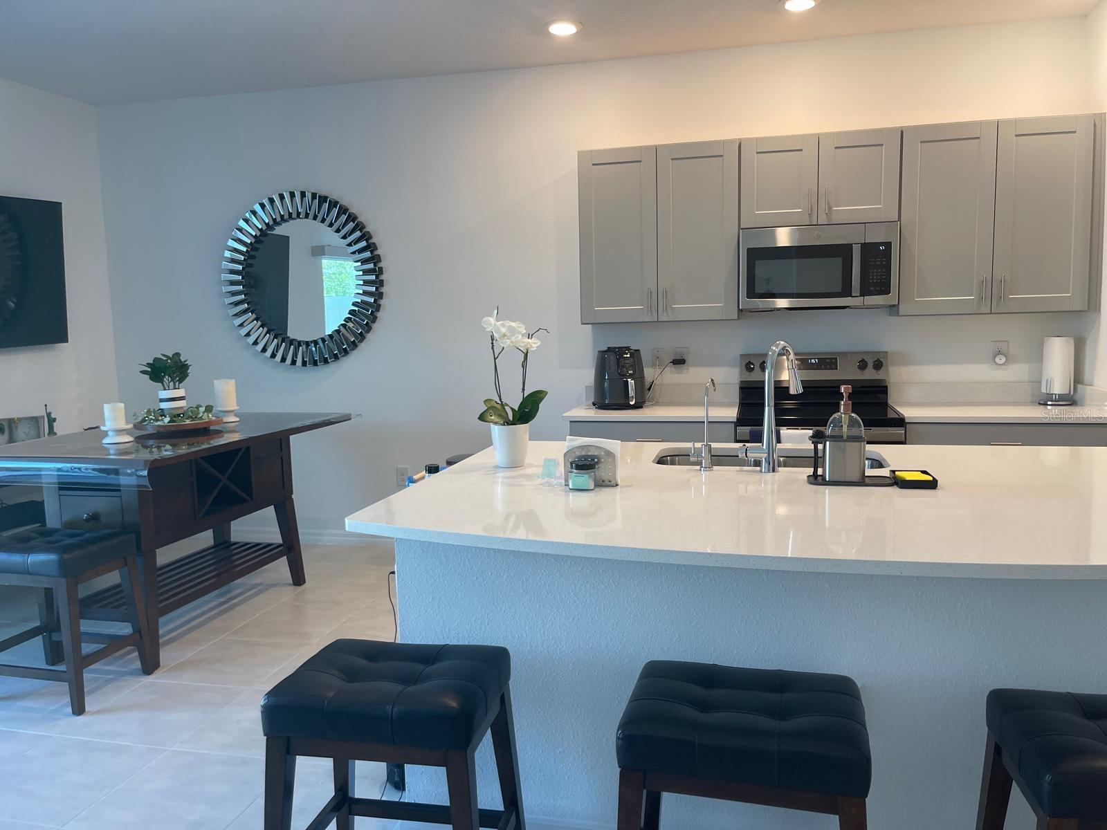 Townhouse at 2561 PENGUIN BLVD, DAVENPORT, photo 5 of 26