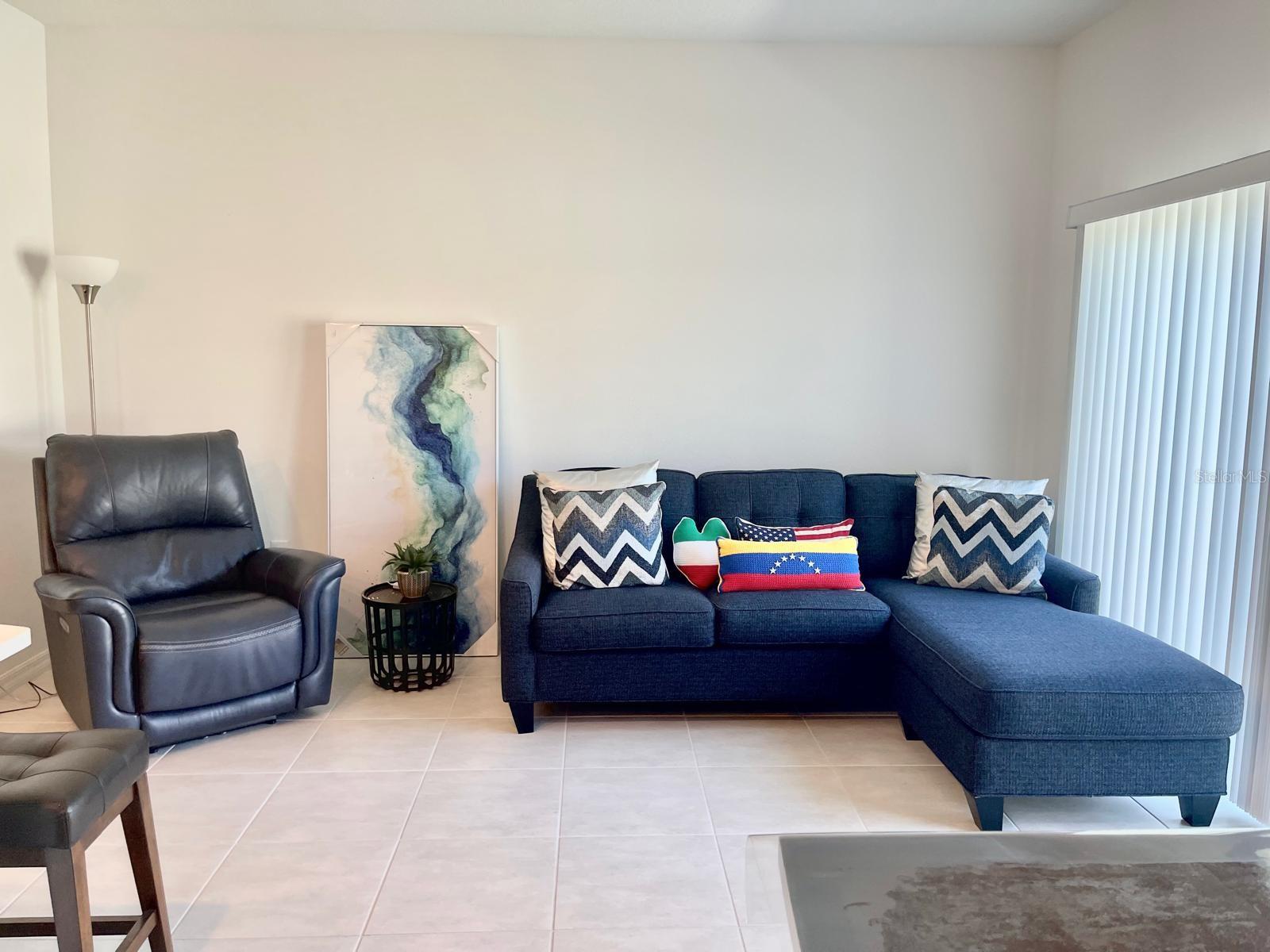 Townhouse at 2561 PENGUIN BLVD, DAVENPORT, photo 8 of 26