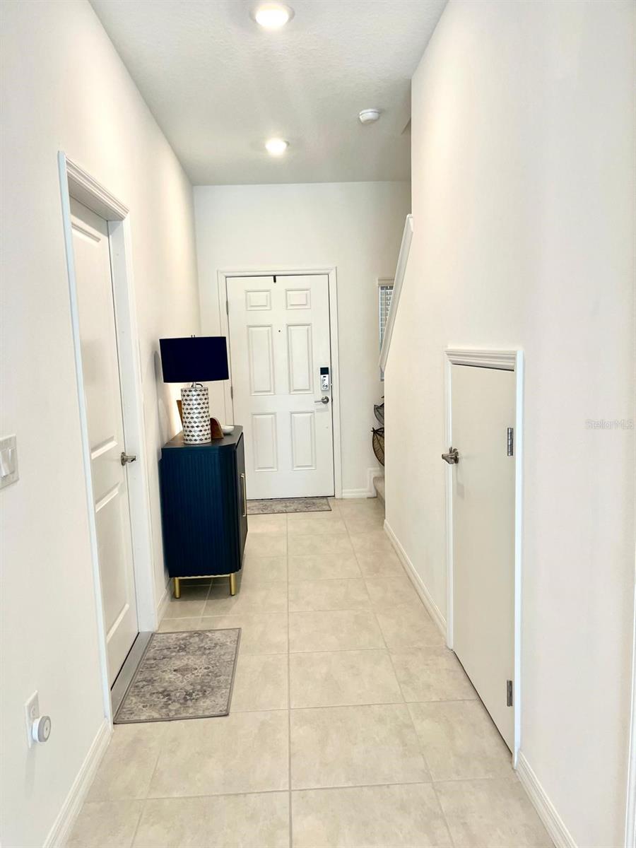 Townhouse at 2561 PENGUIN BLVD, DAVENPORT, photo 13 of 26
