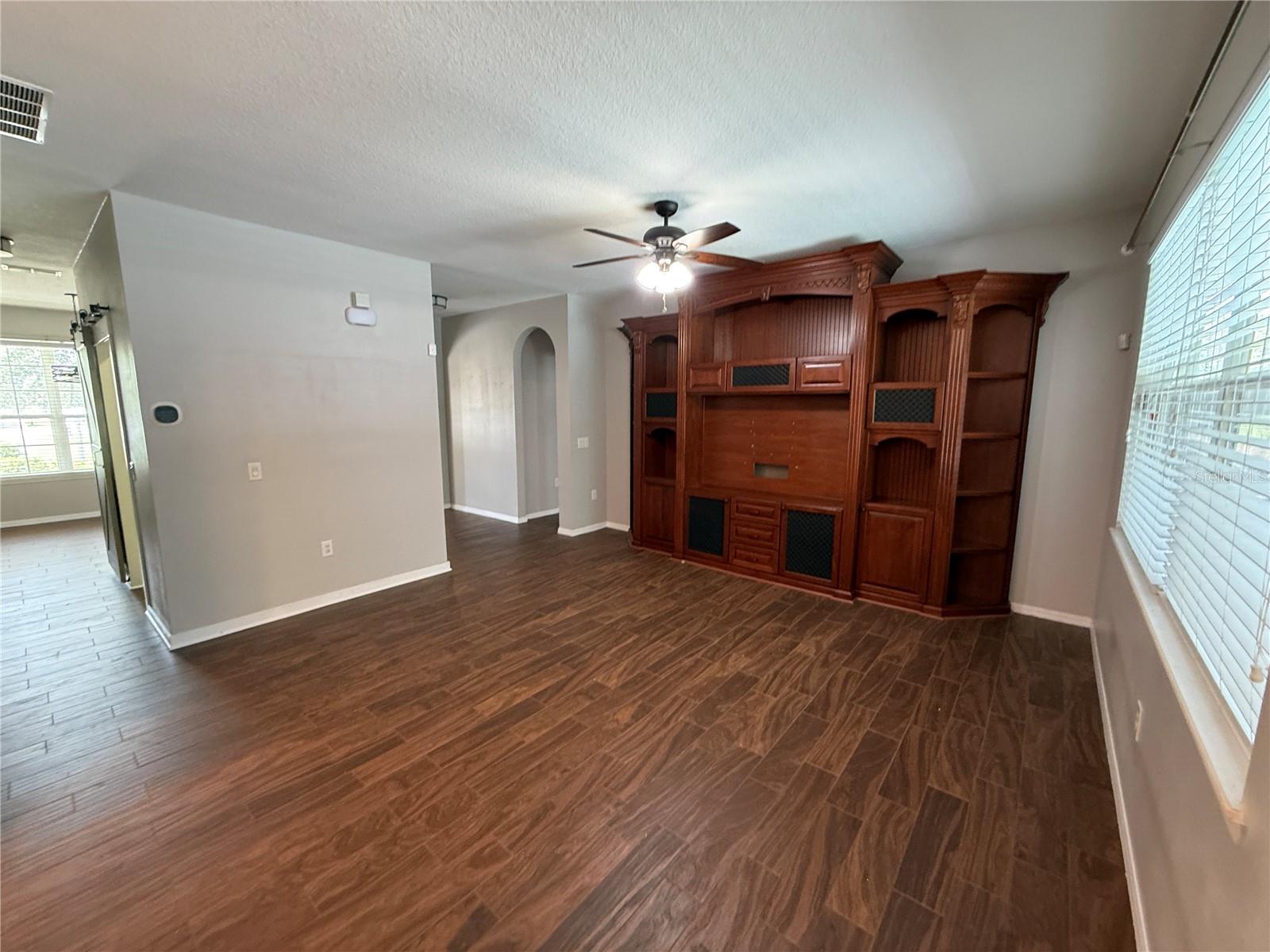 Single Family Residence at 2260 TRADEWINDS DR, KISSIMMEE, photo 7 of 32