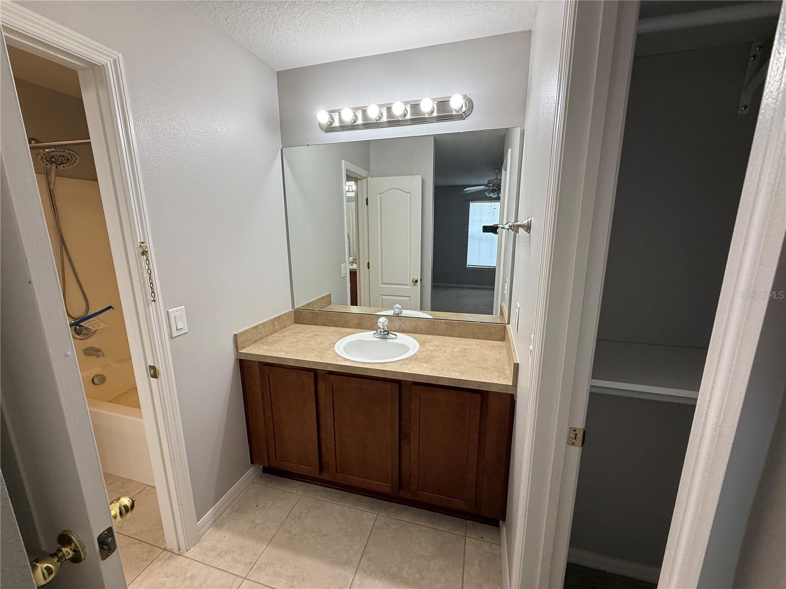 Single Family Residence at 2260 TRADEWINDS DR, KISSIMMEE, photo 25 of 32