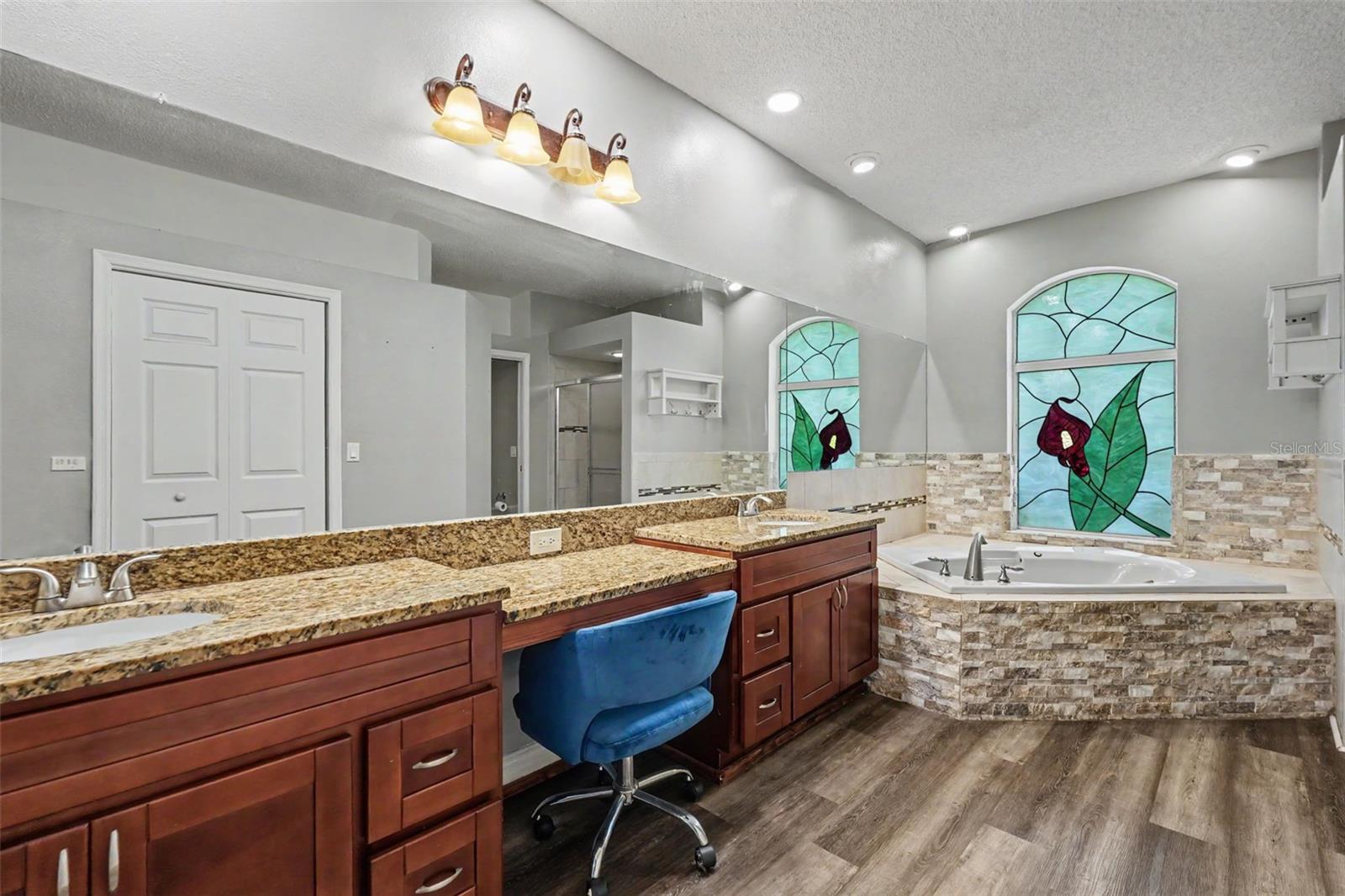 Single Family Residence at 10551 CASEY DR, NEW PORT RICHEY, photo 23 of 68