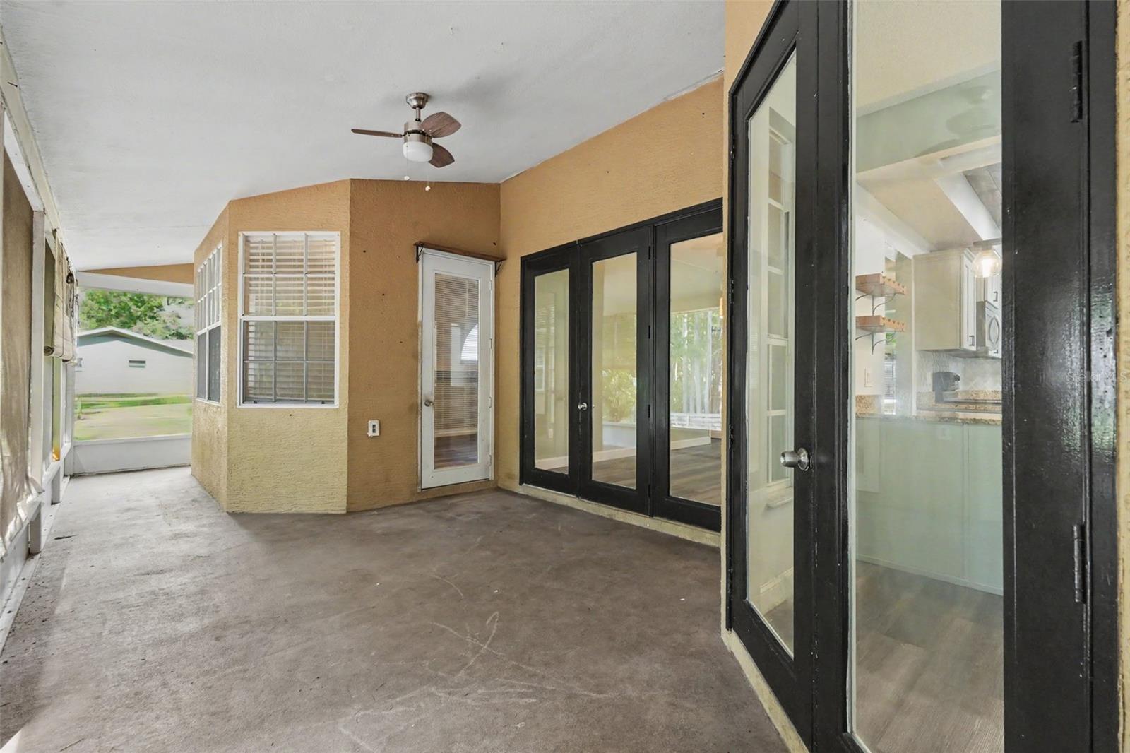screen patio - 10551 CASEY DR, NEW PORT RICHEY