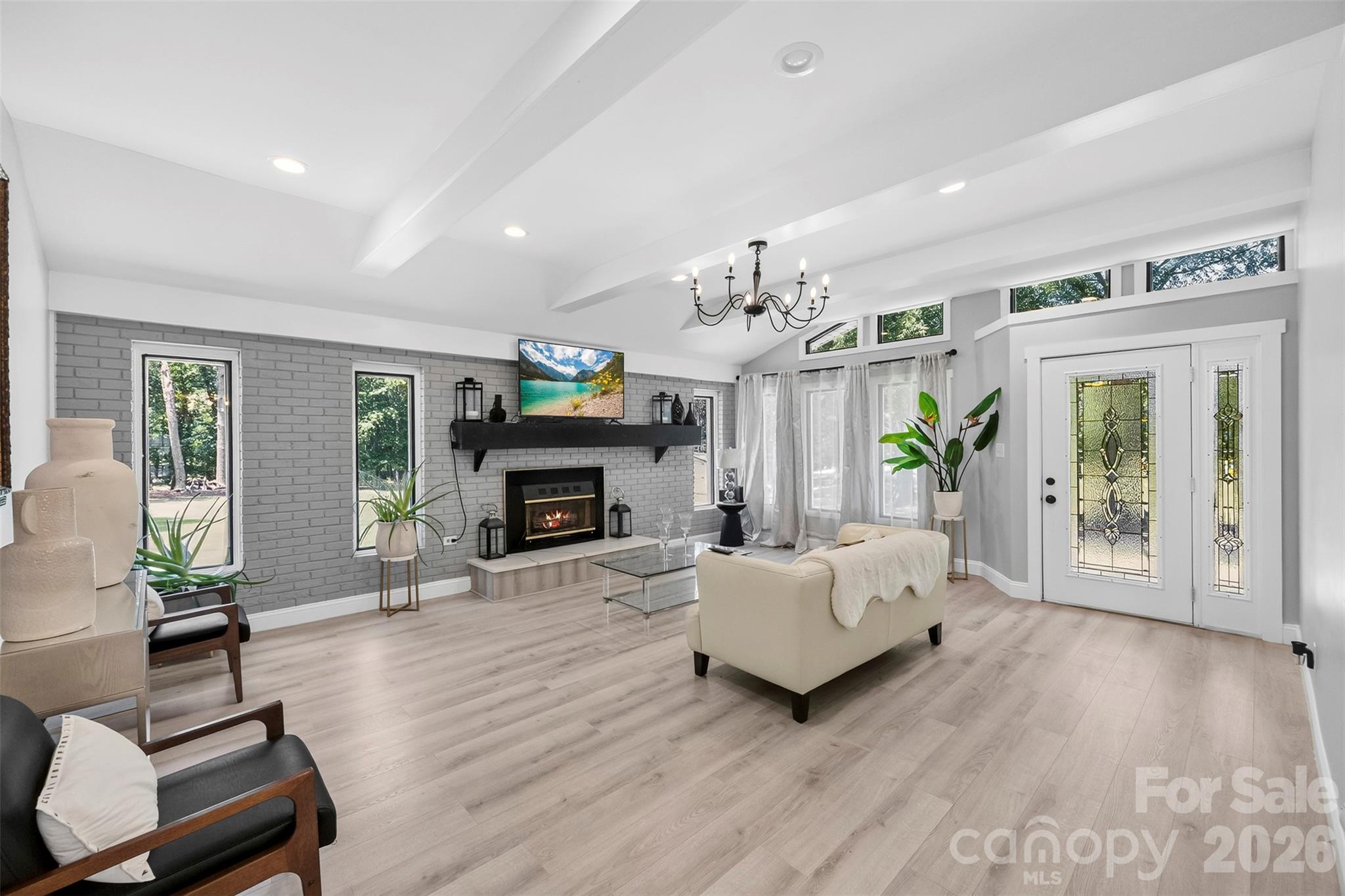 Single Family Residence at 6309 Landsford Road, Marshville, photo 6 of 31