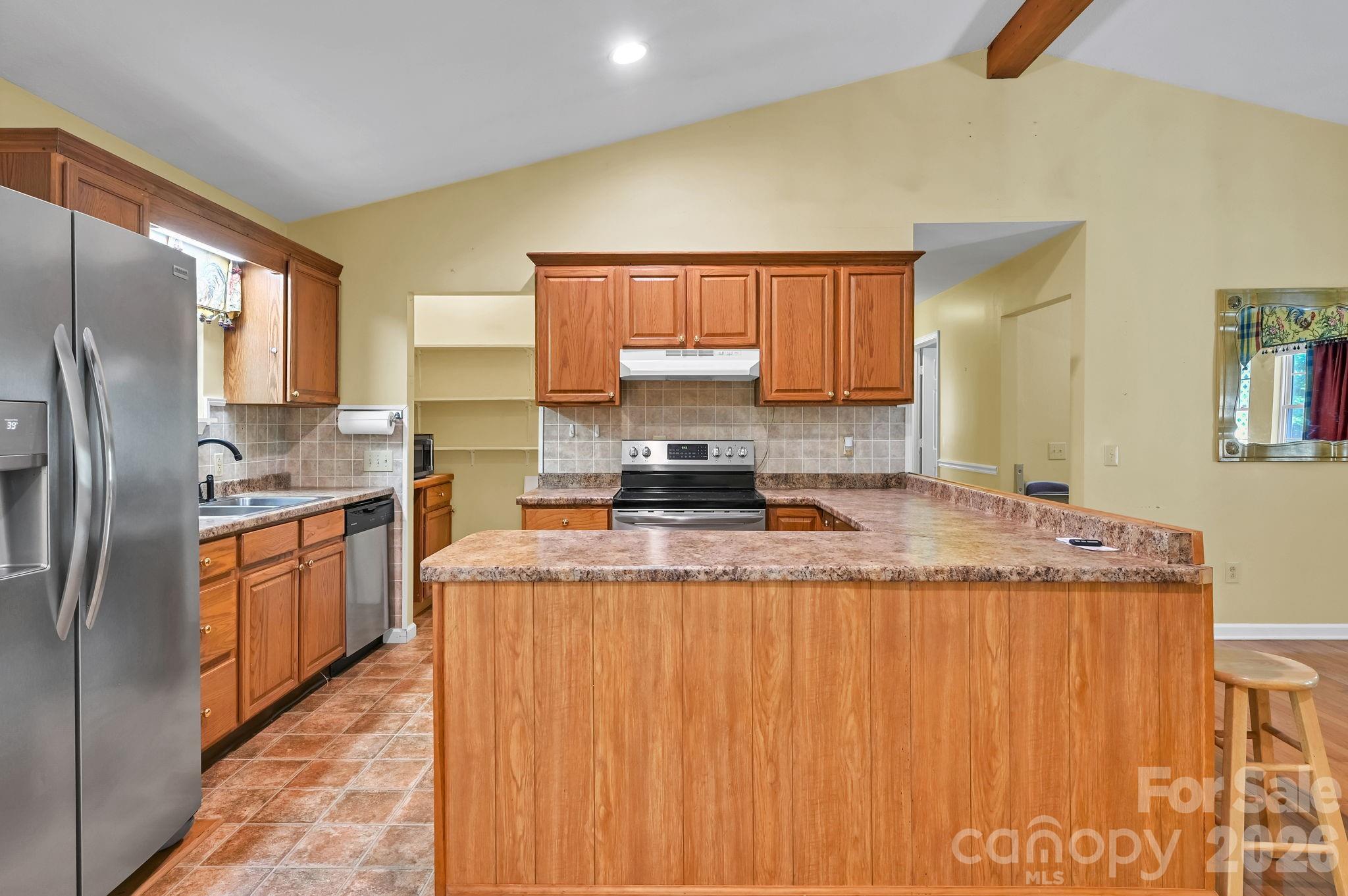 Kitchen - 553 Morgan Branch Road, Marshall