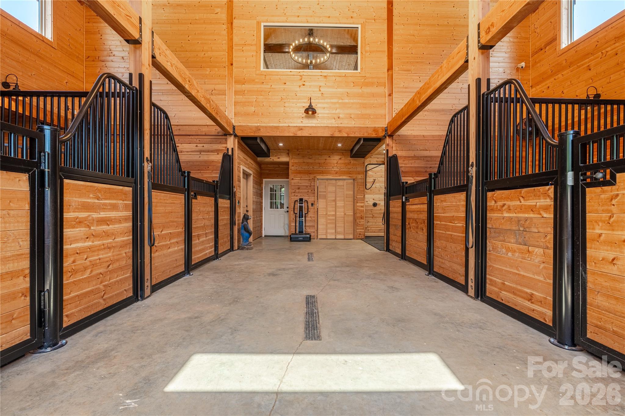 Equestrian Facilities-Stalls and back door entry to home - 793 State Highway 197 South, Burnsville