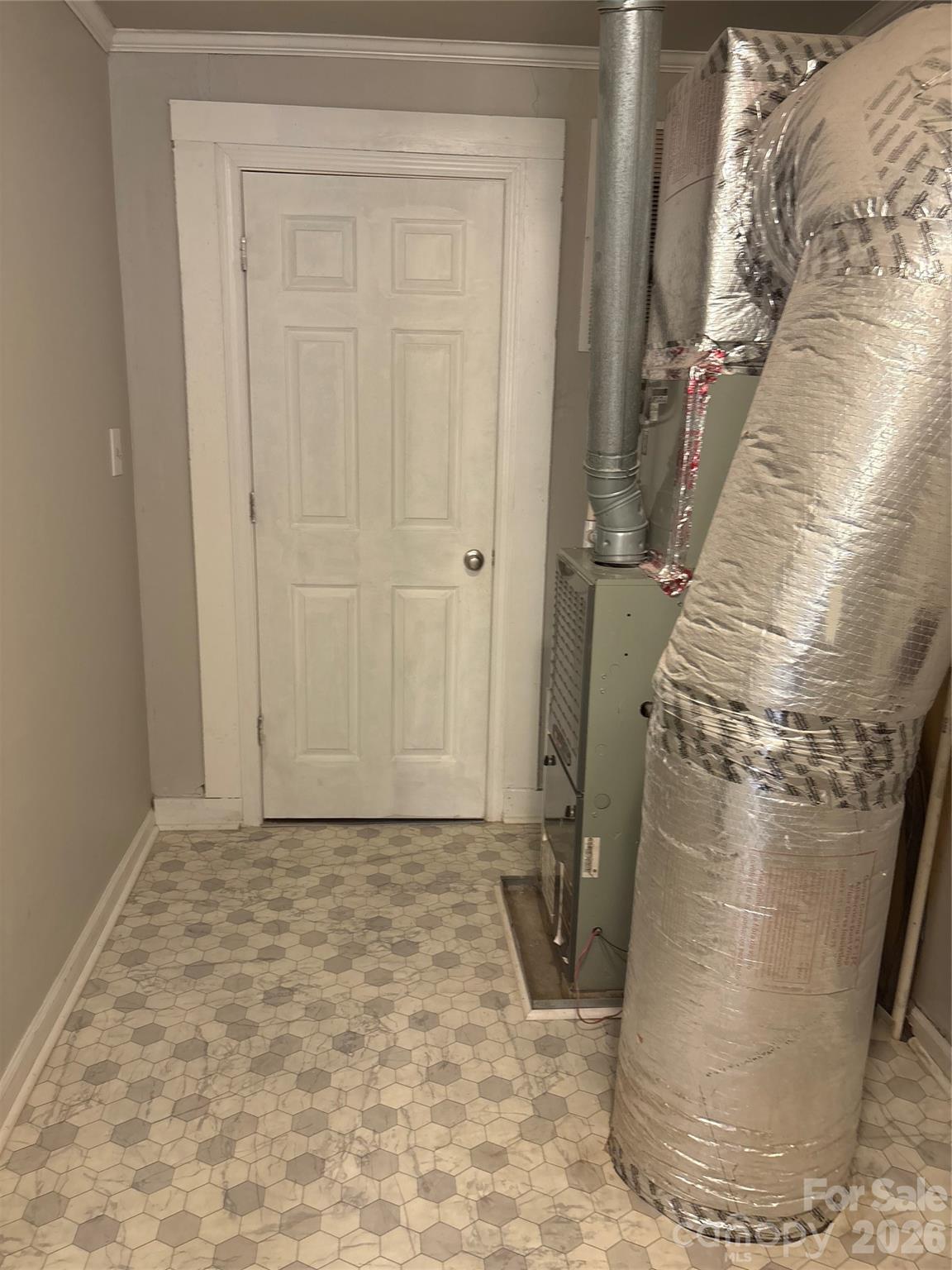 Utility Room/Furnace Room - 315 Parkview Avenue SW, Concord