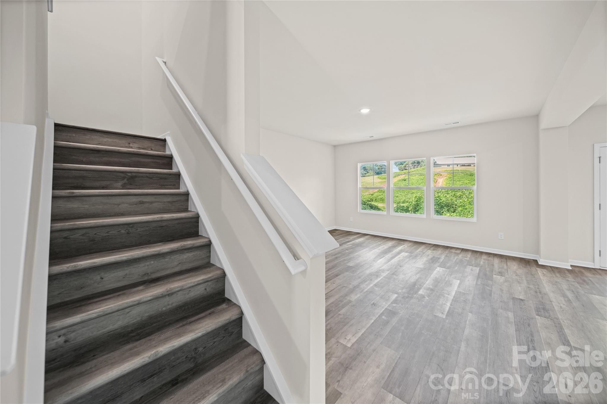 Staircase - 470 Woodberry Drive, Mooresville