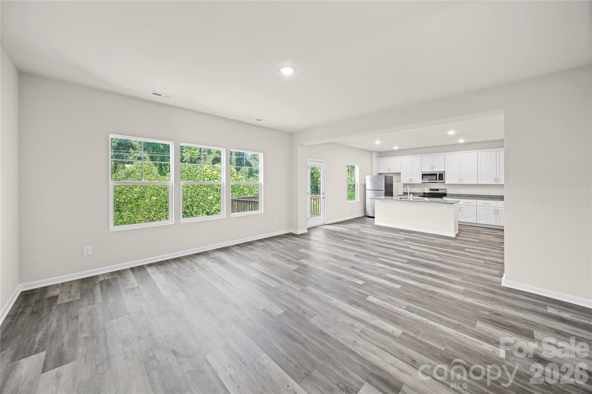 Great Room to Kitchen - 470 Woodberry Drive, Mooresville