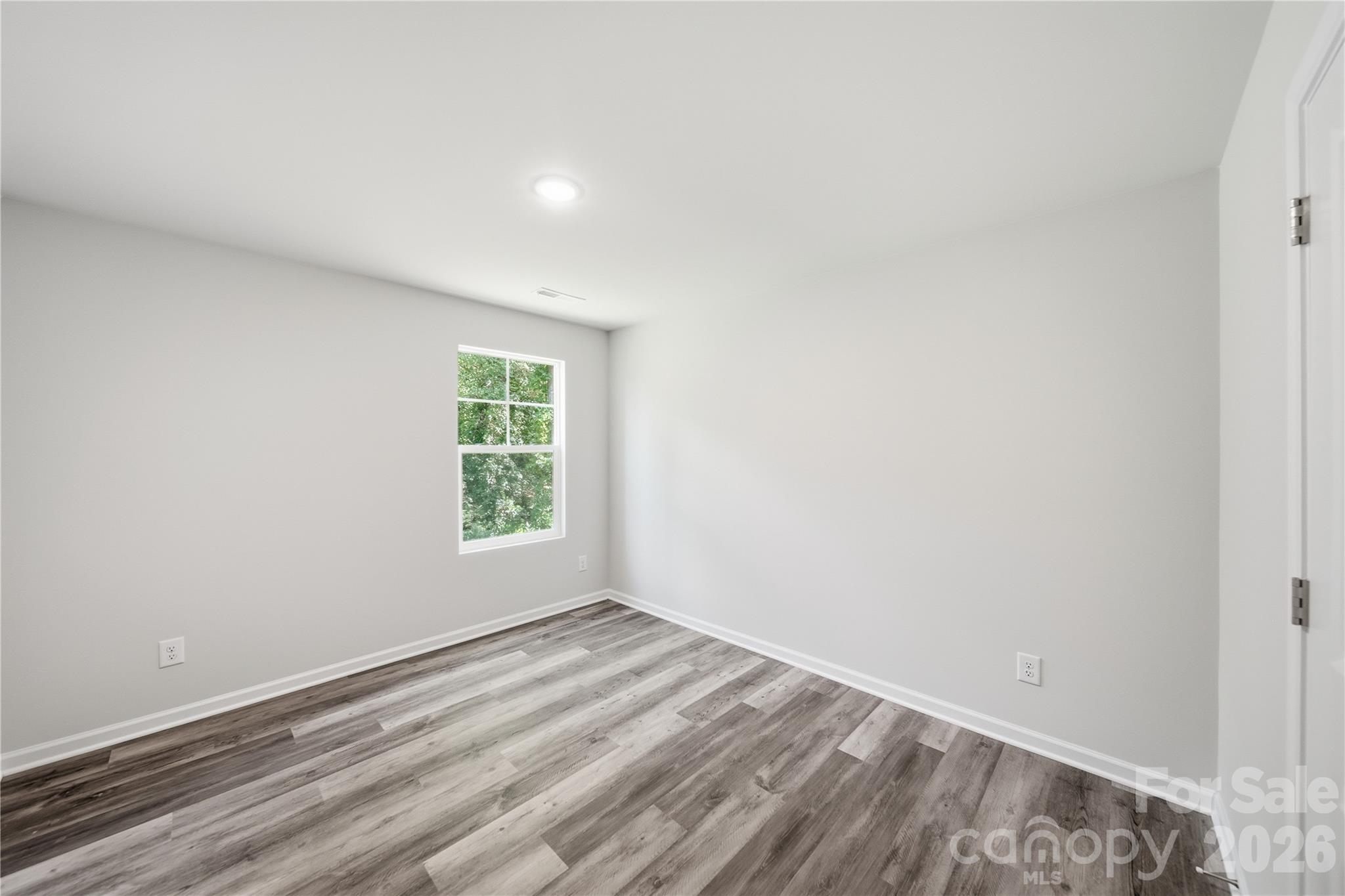 Bedroom 2 - 470 Woodberry Drive, Mooresville